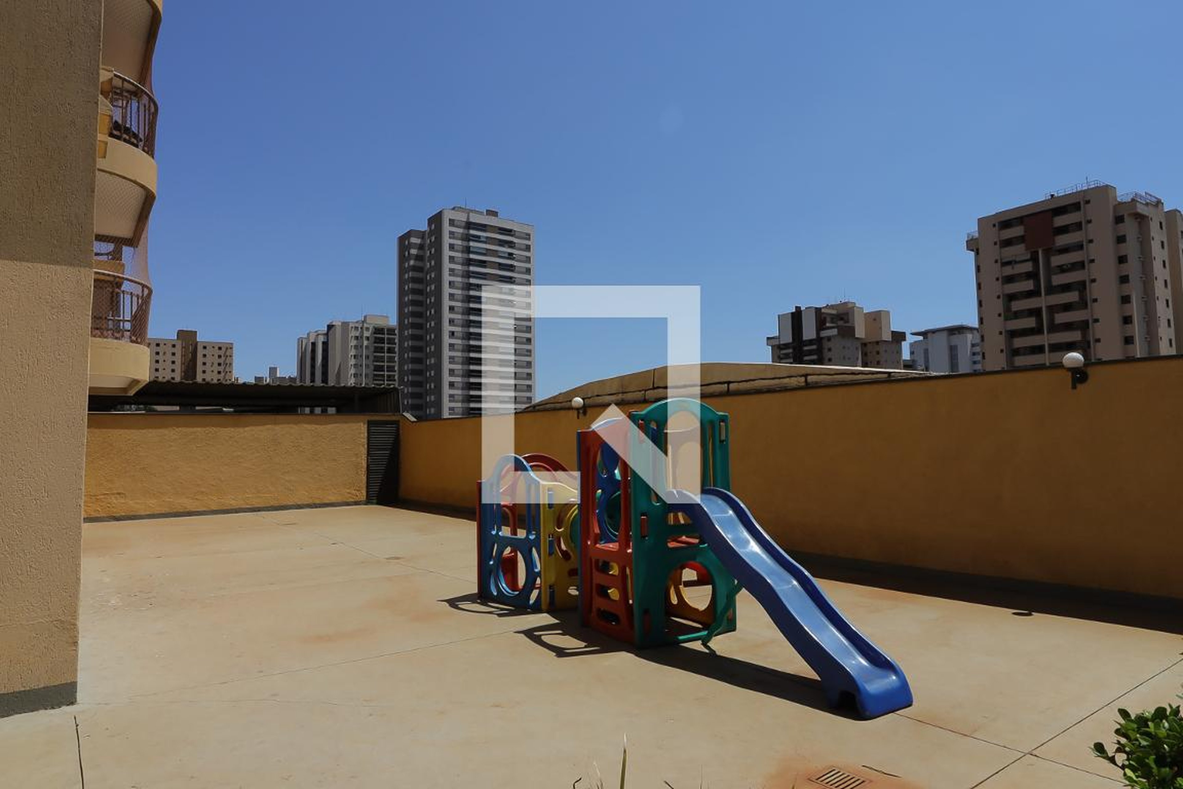 Playground - Ilha de Santorini