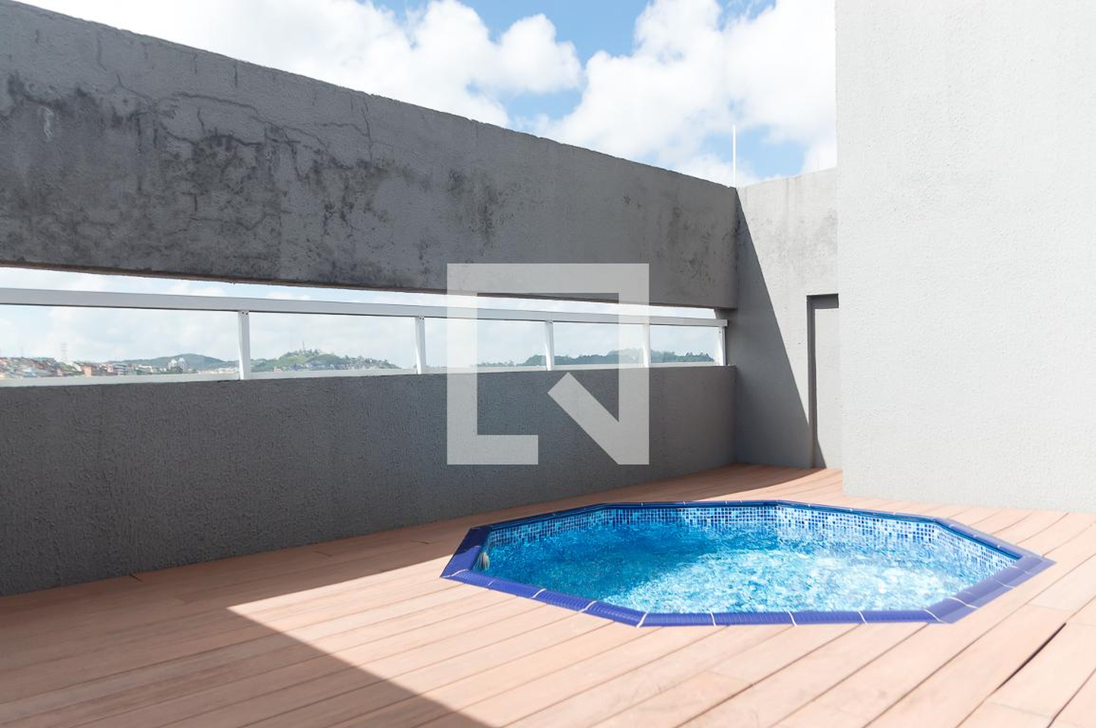 Piscina - Edifício Tarumã