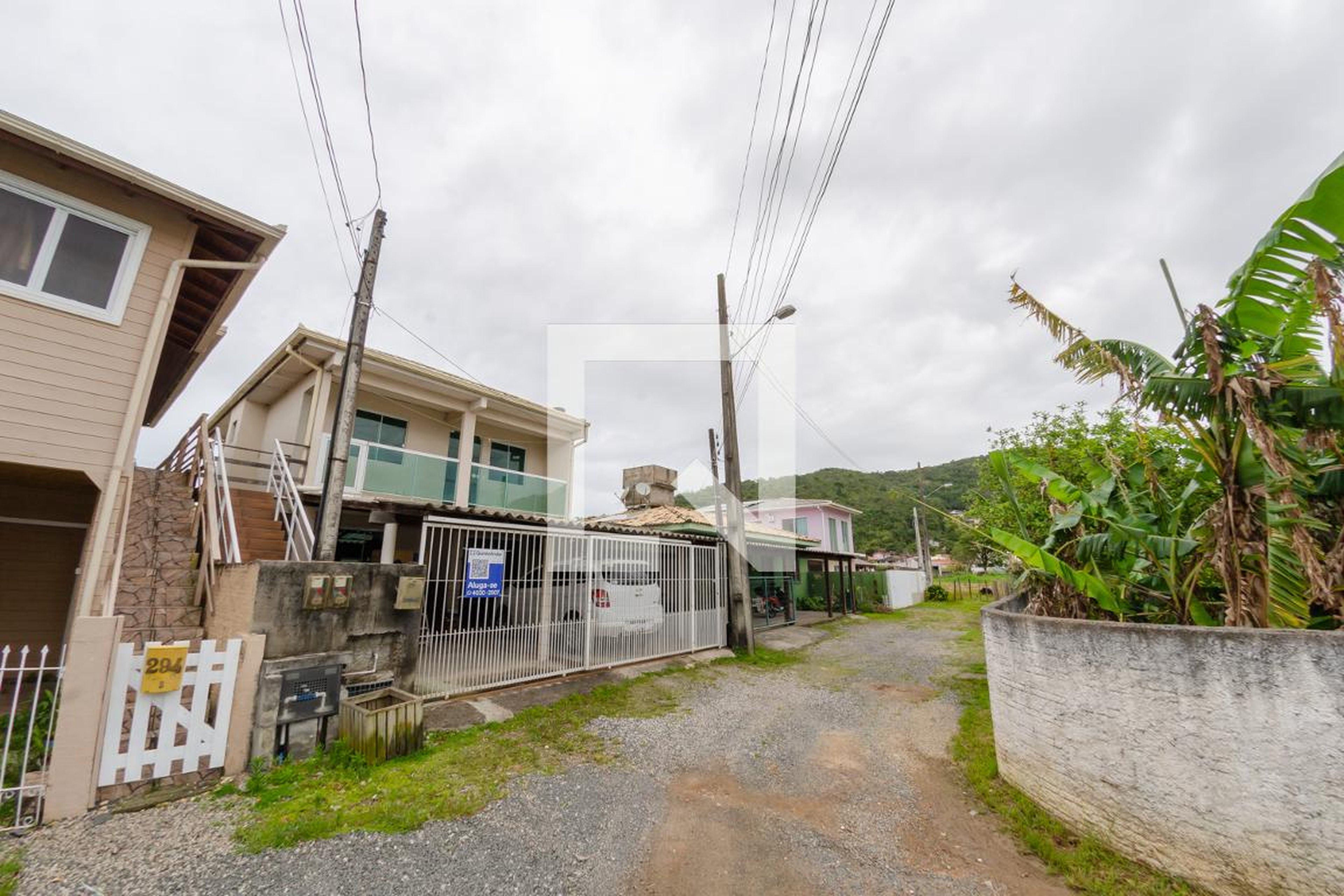 Fachada Condomínio em Rua Artimimo Nostrani, 294