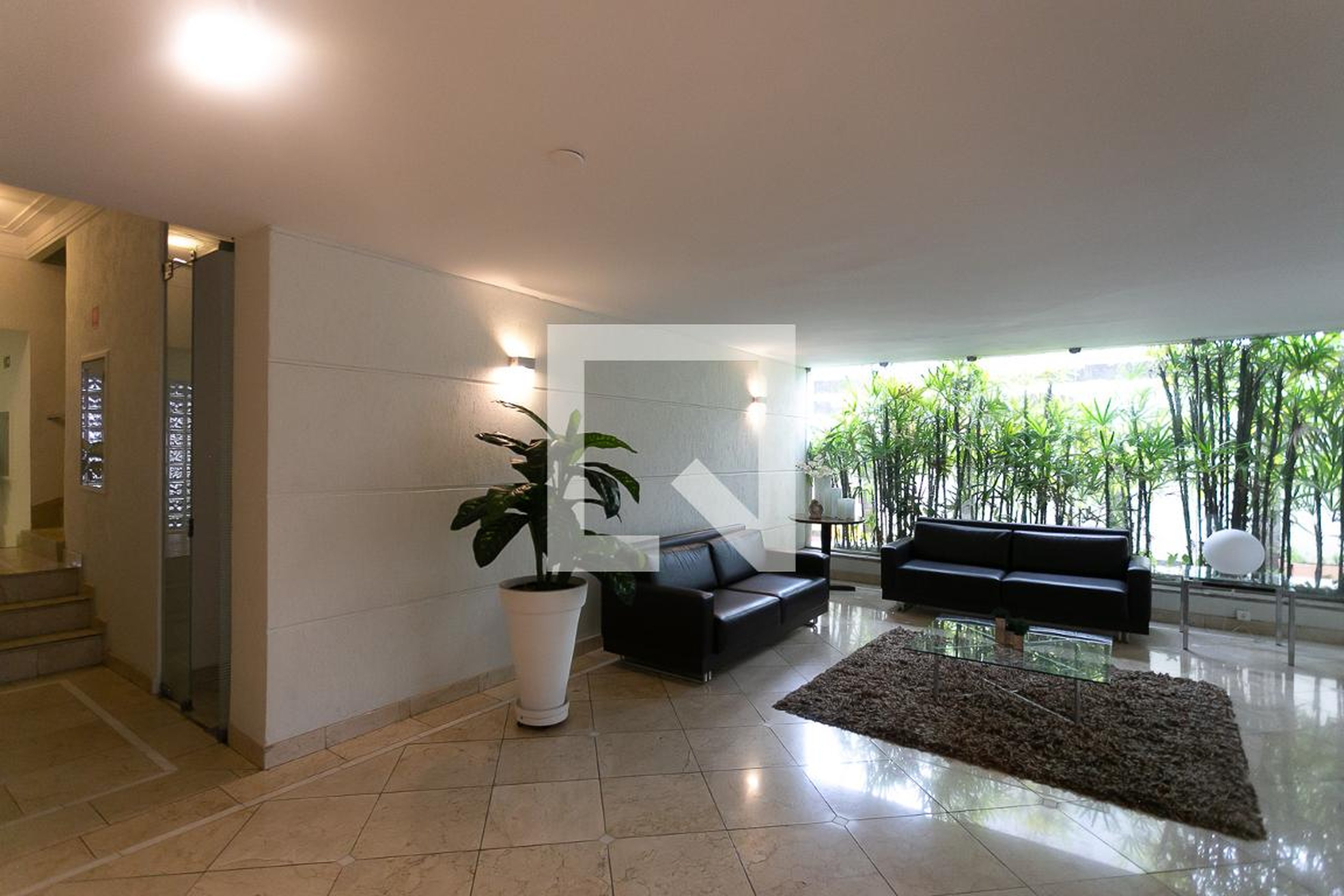 Hall de Entrada - Edifício Cristina