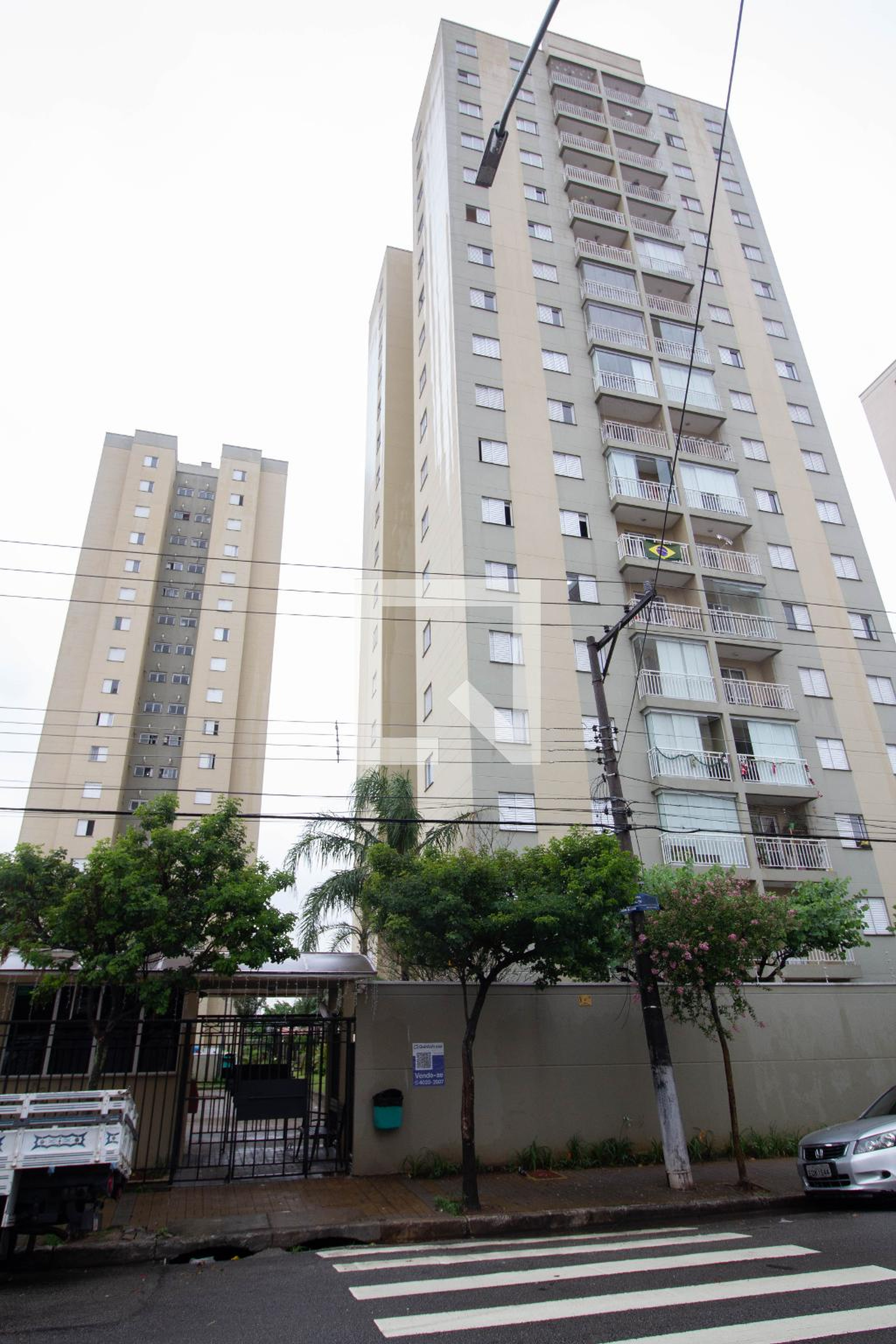 Fachada Condomínio Versalles