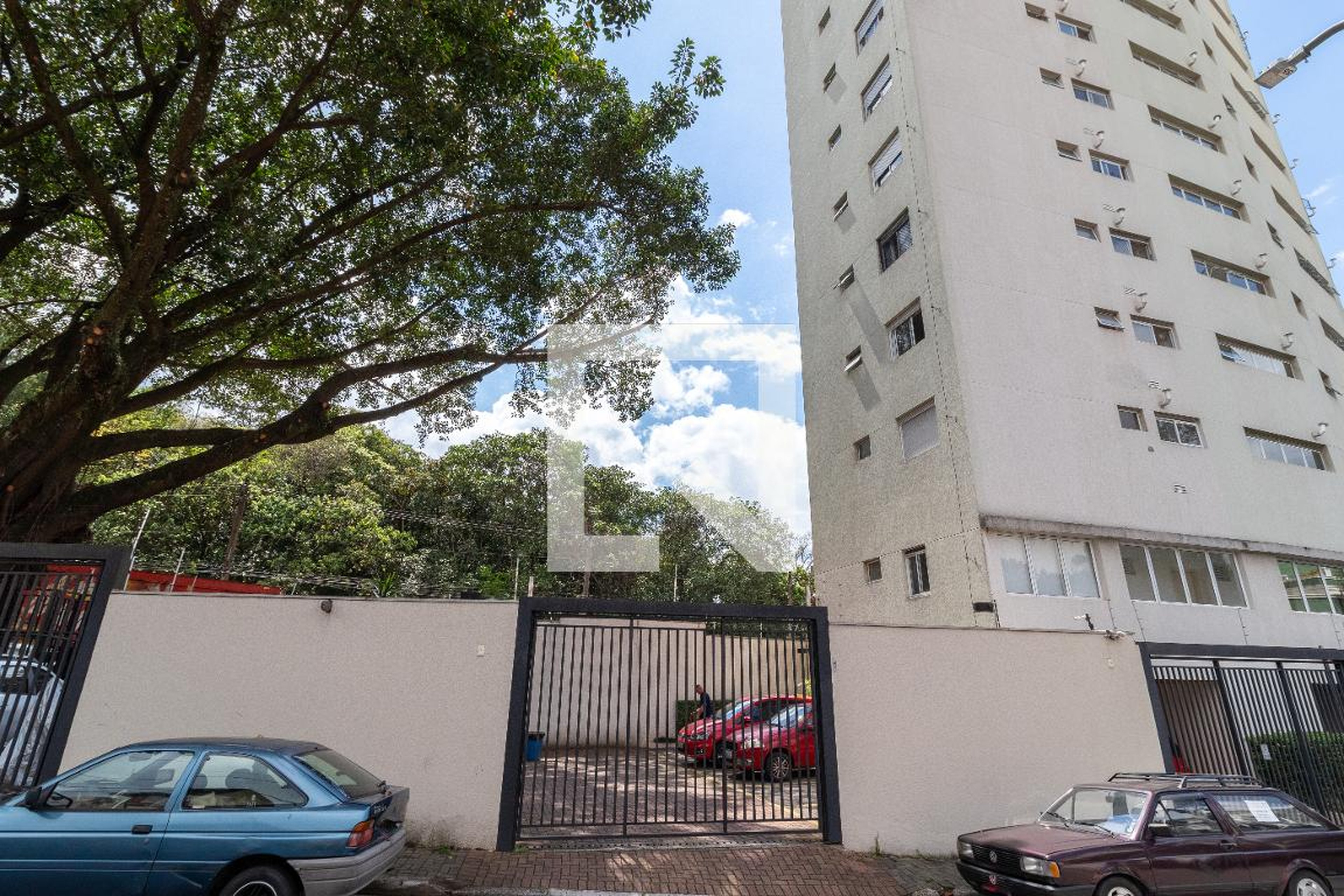 Fachada do Condomínio Condomínio Terraço do Horto