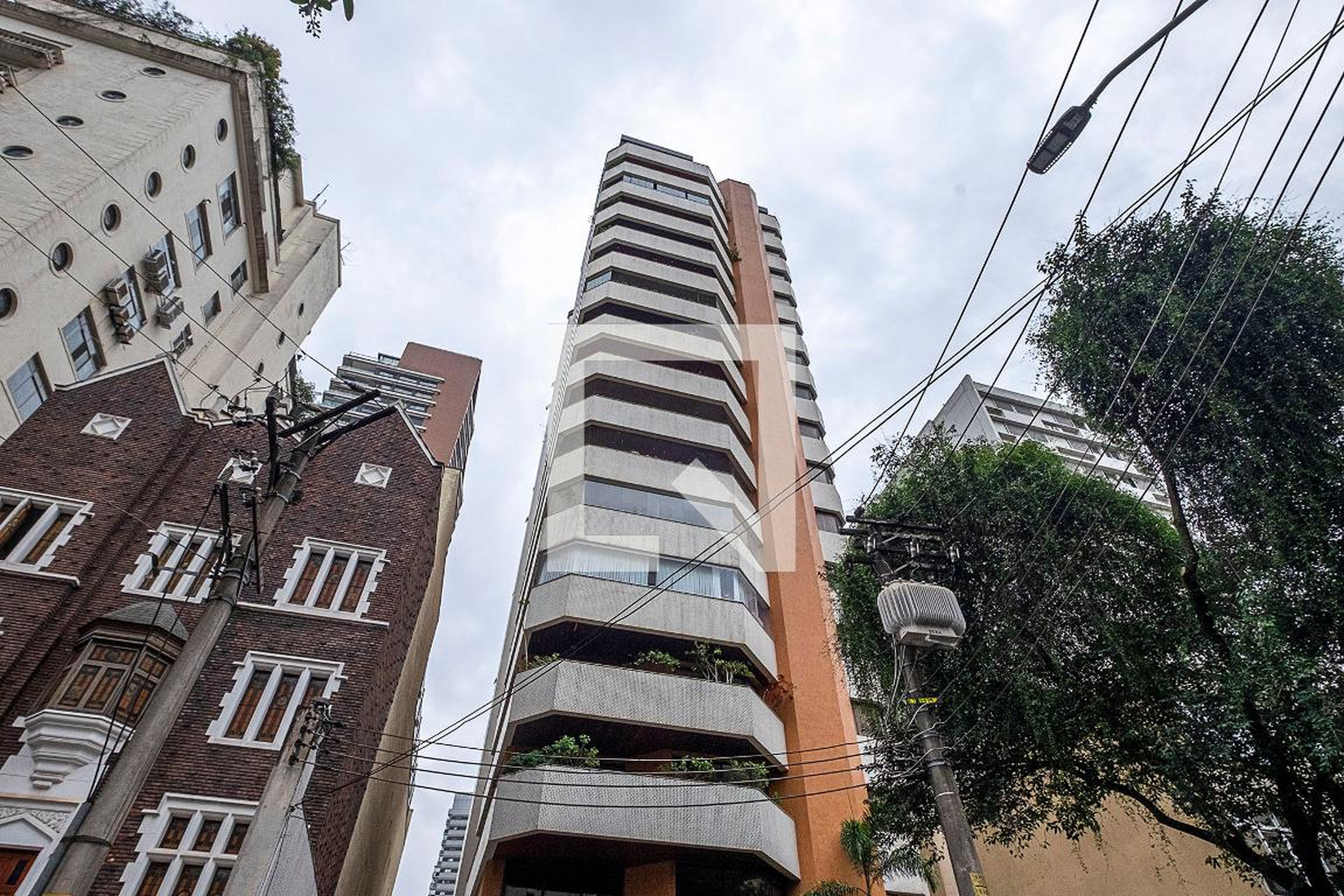 Fachada Condomínio Maison Grand Palais