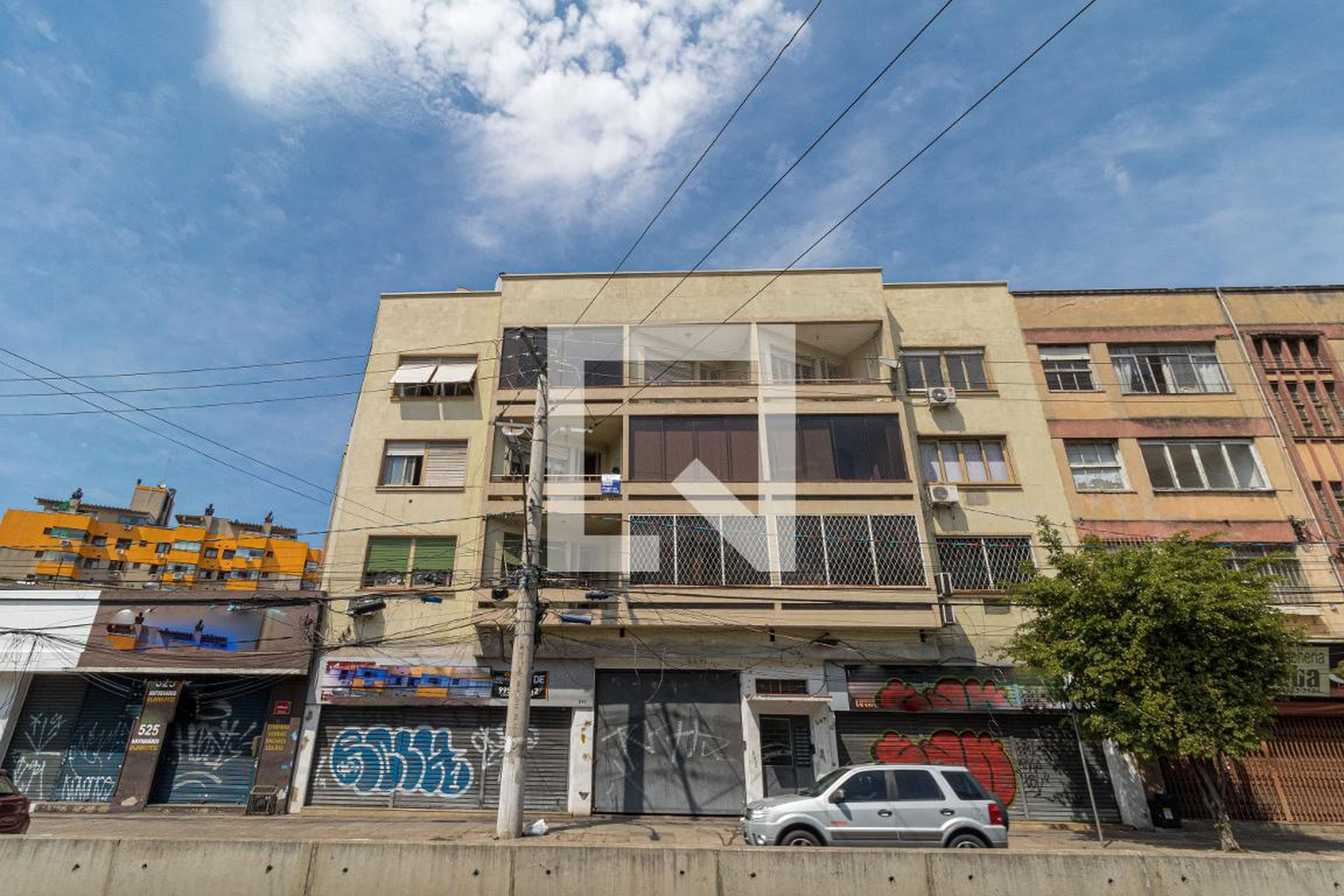 Fachada do Prédio Condomínio em Avenida Protásio Alves, 507