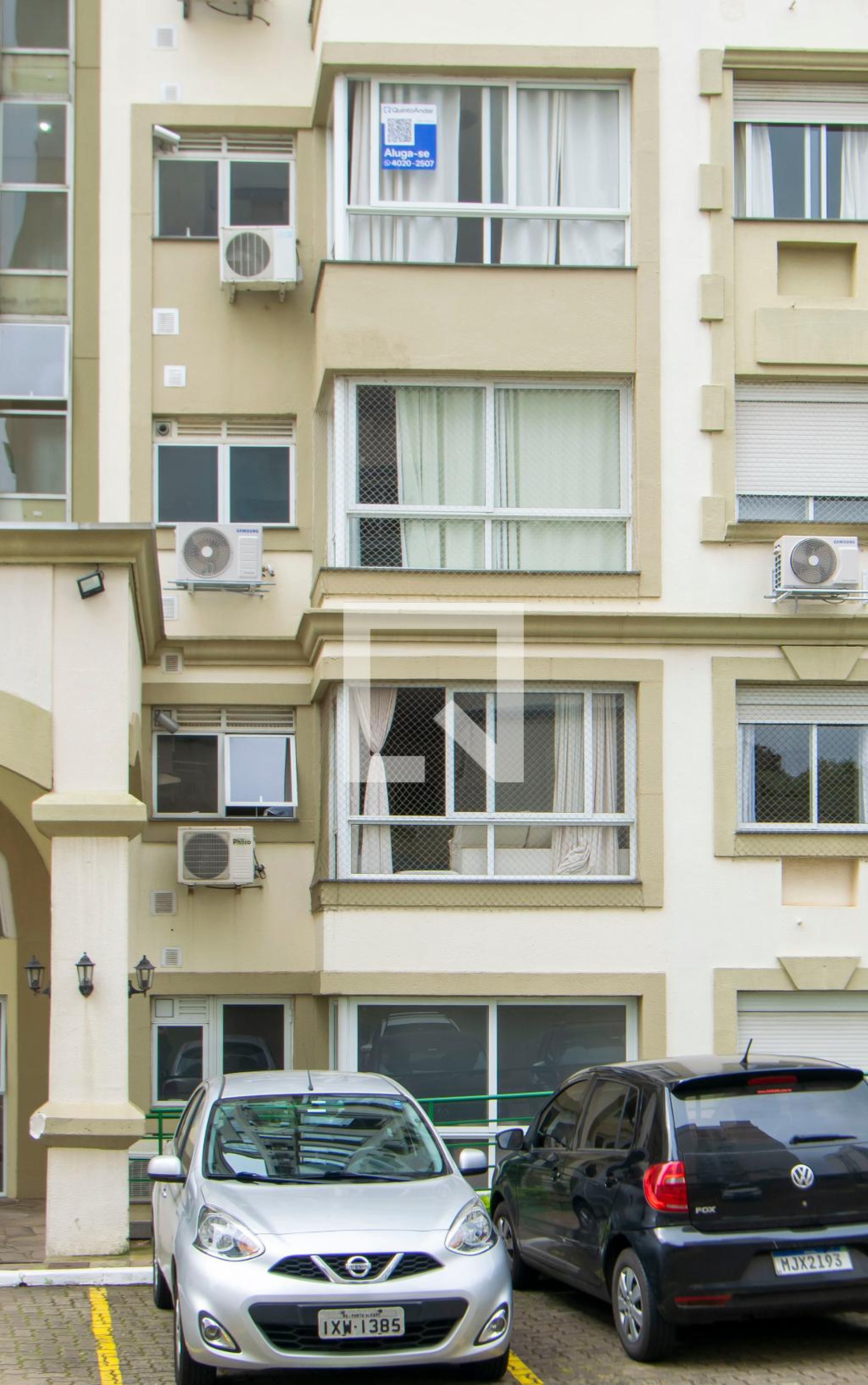 Fachada do Prédio Condomínio em Avenida da Cavalhada, 453