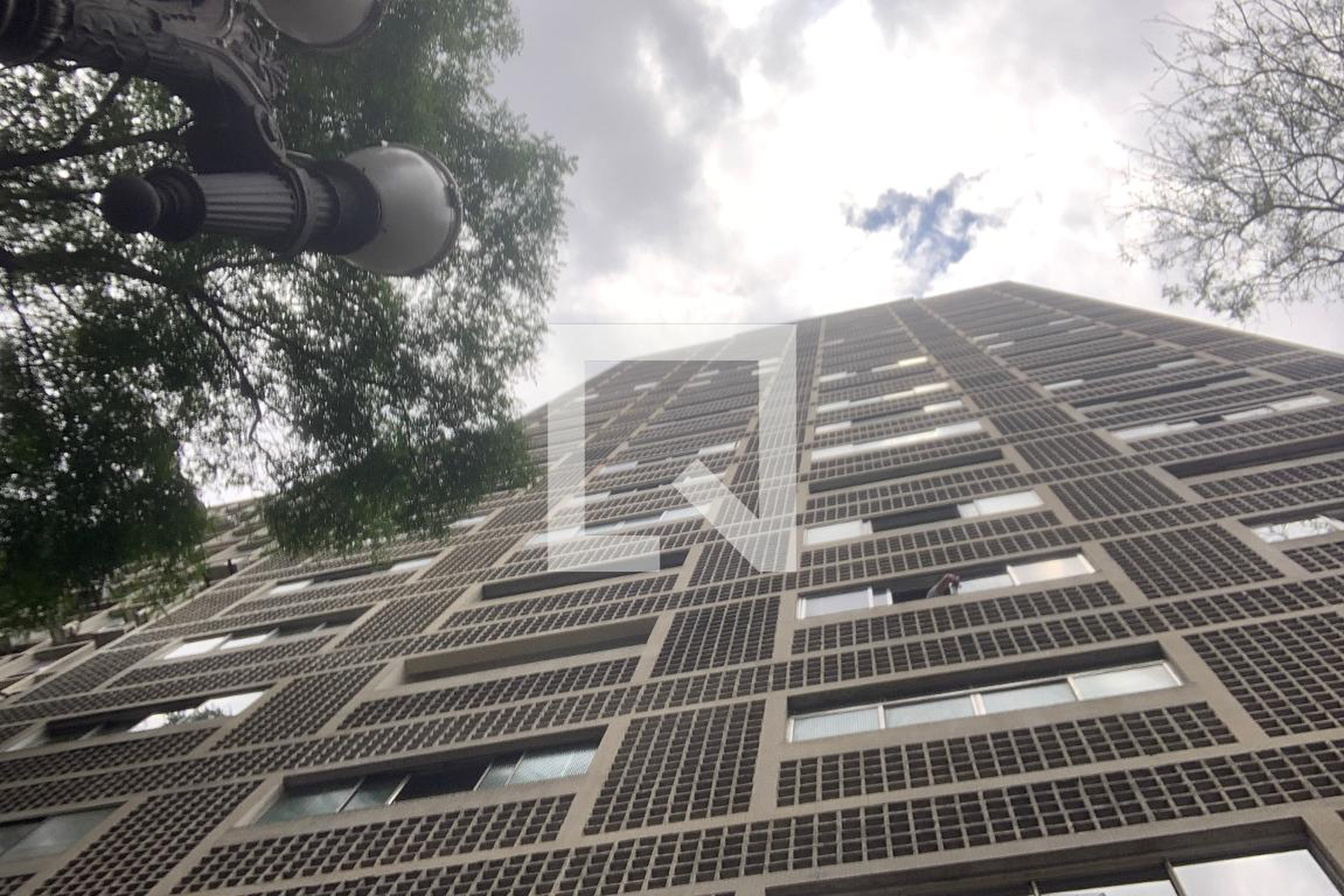 Fachada do Prédio Edifício Iporanga