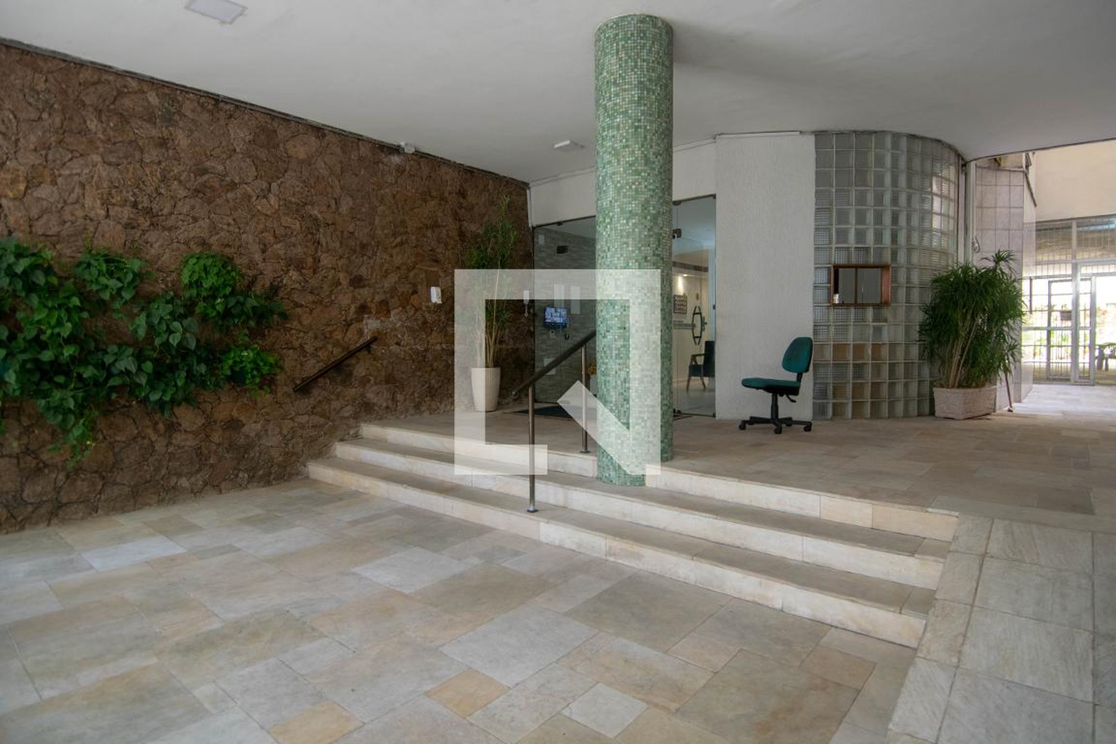 Hall de Entrada - Edificio Miguel Lemos