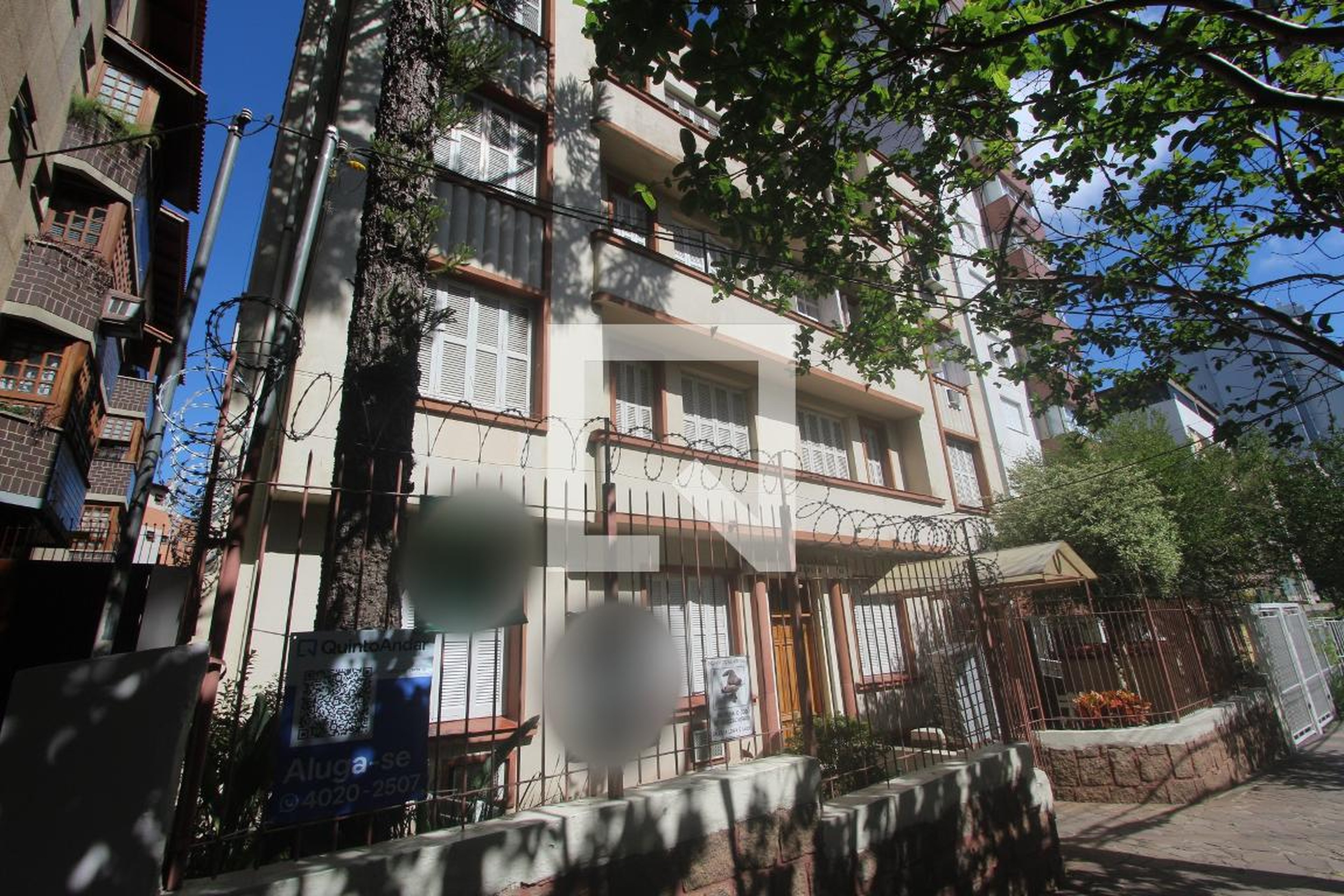 Fachada do Condomínio Edifício Boneca