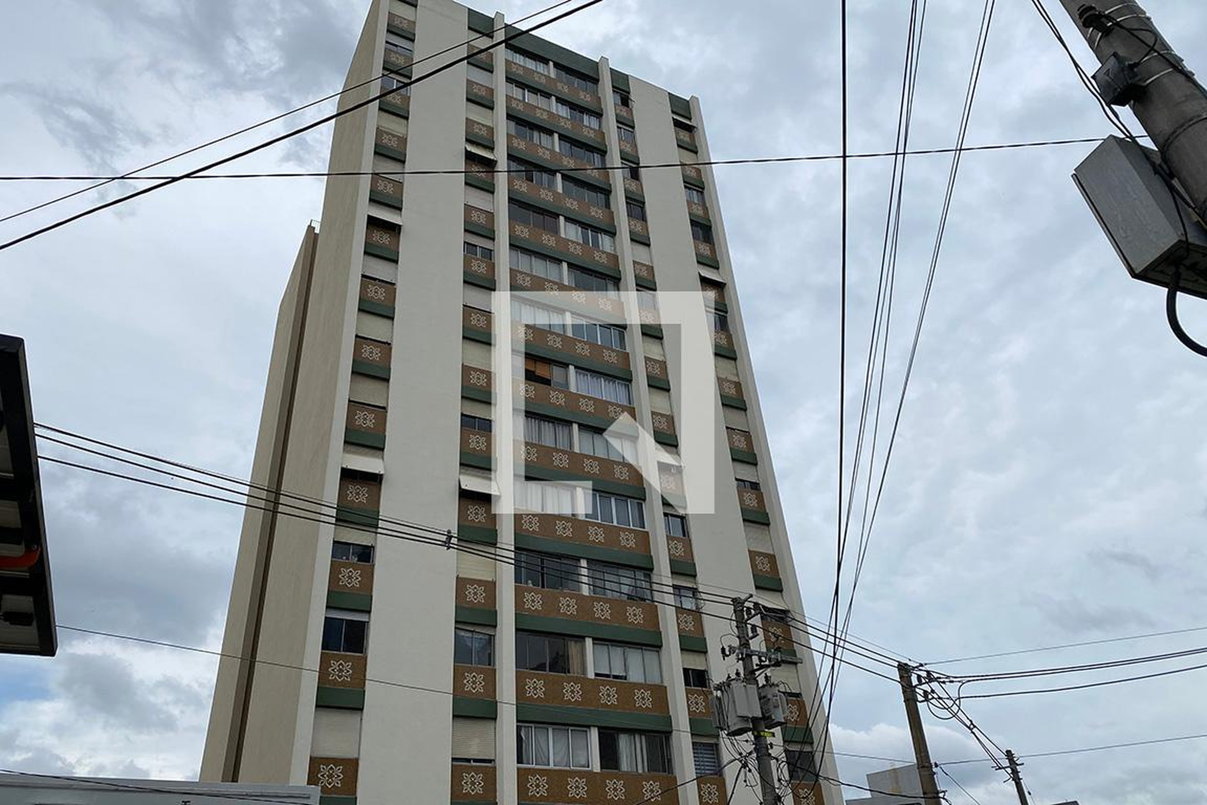 Fachada do Prédio Condomínio Arco Íris