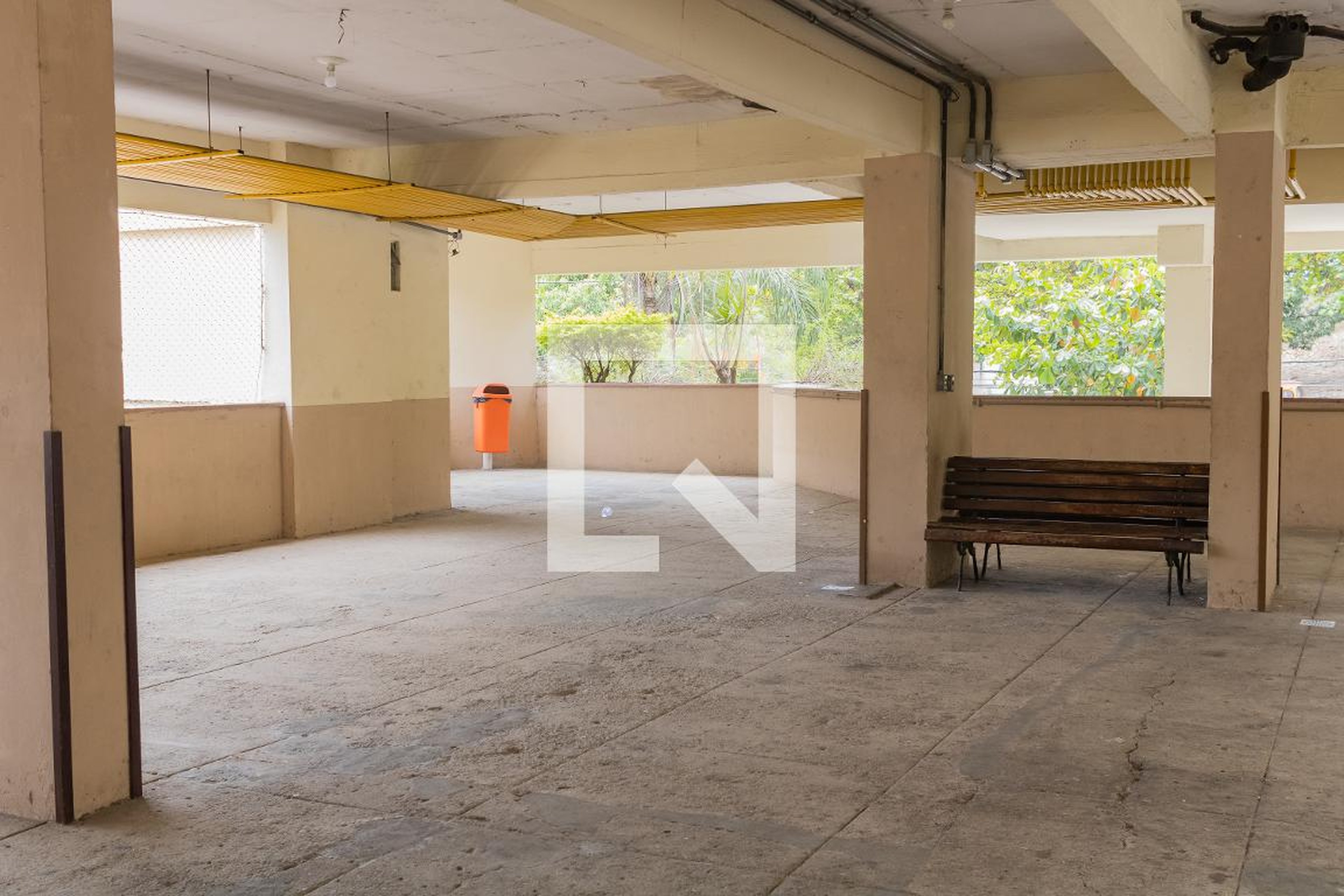 Área externa - Edifício Santa Catarina e Madre Regina