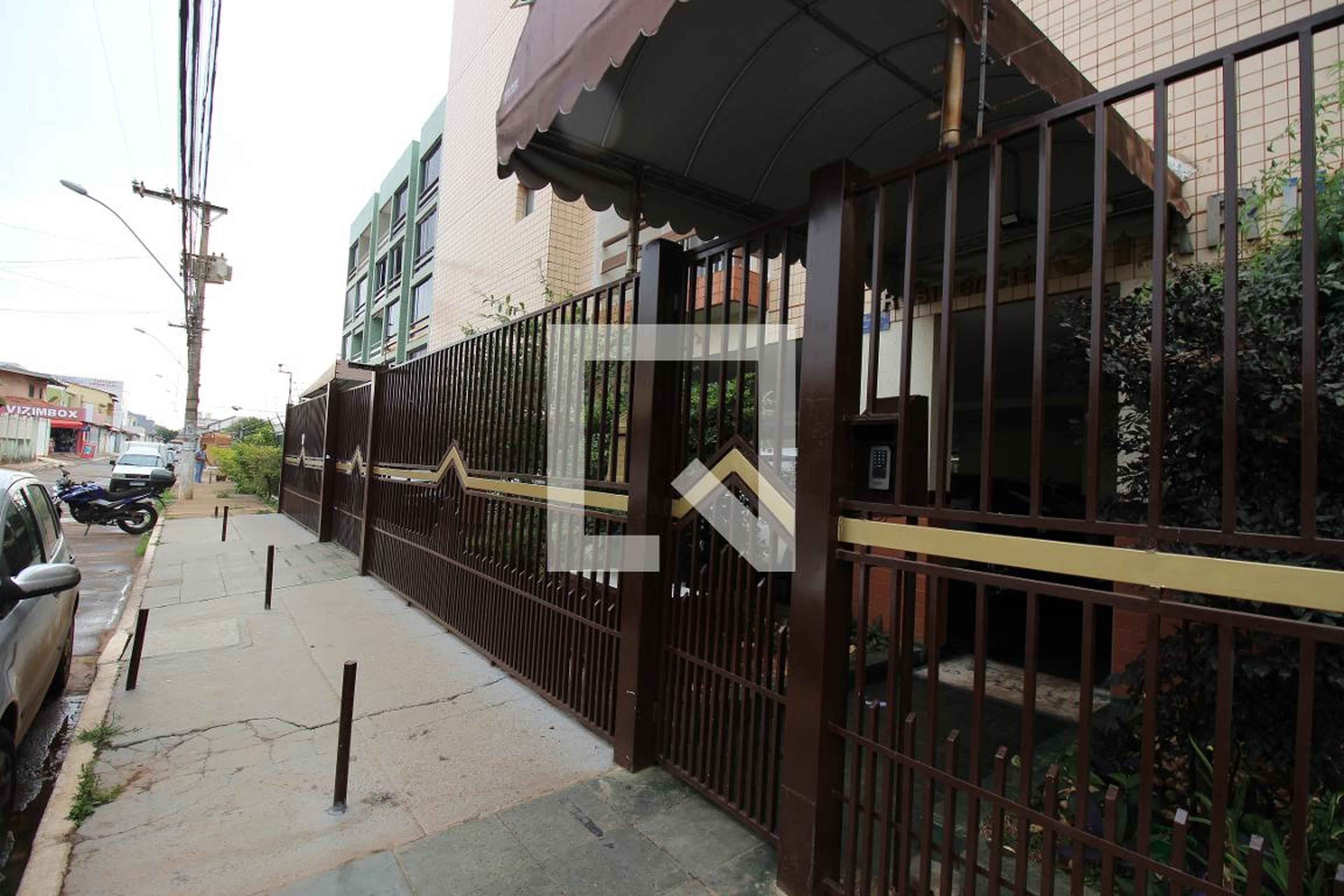 Fachada Condomínio em Qr, 4734