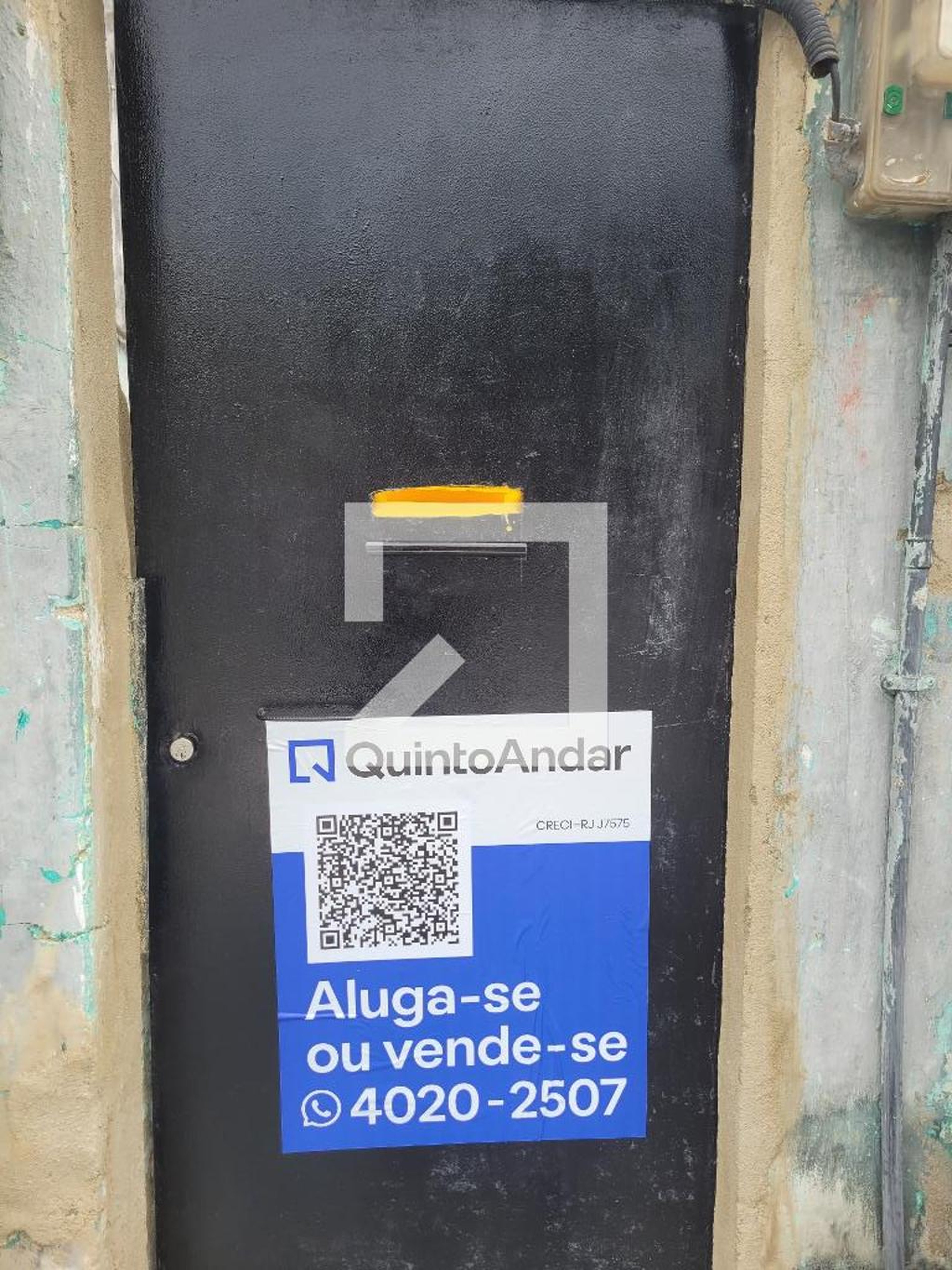 Fachada Condomínio em Rua Mupia, 254