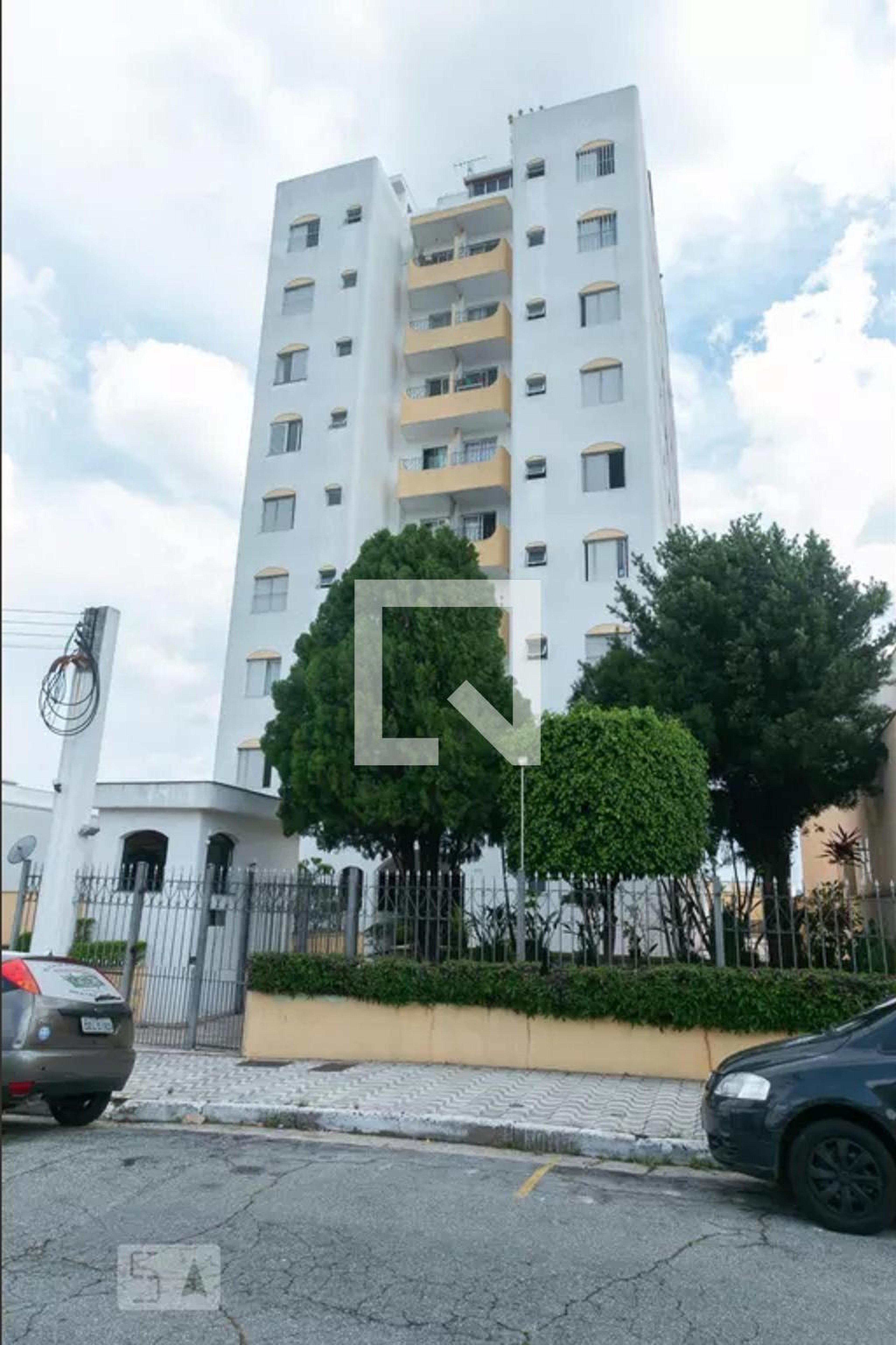 Fachada do Condomínio Condomínio Bruxelas