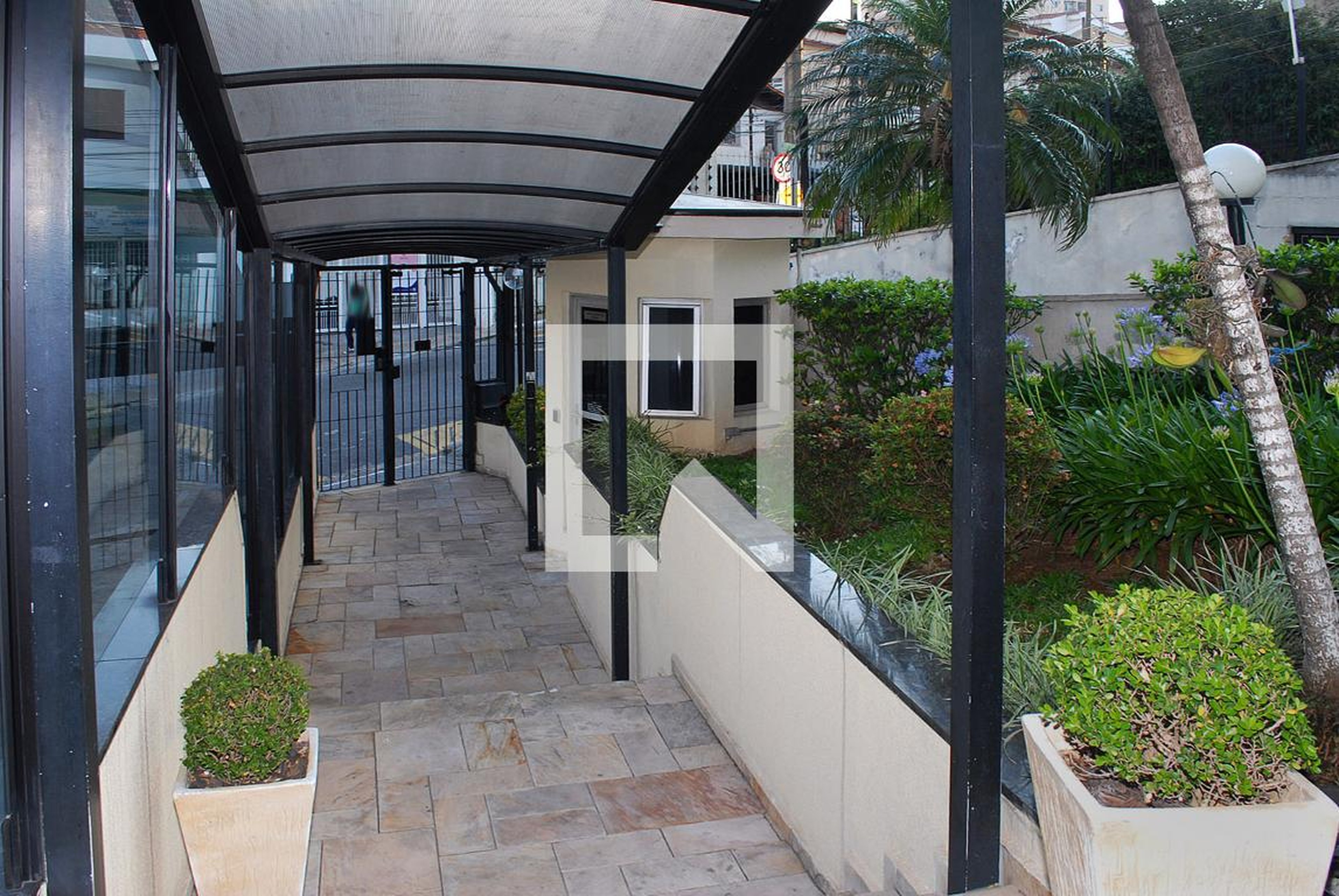 Entrada - Edifício Itaúna