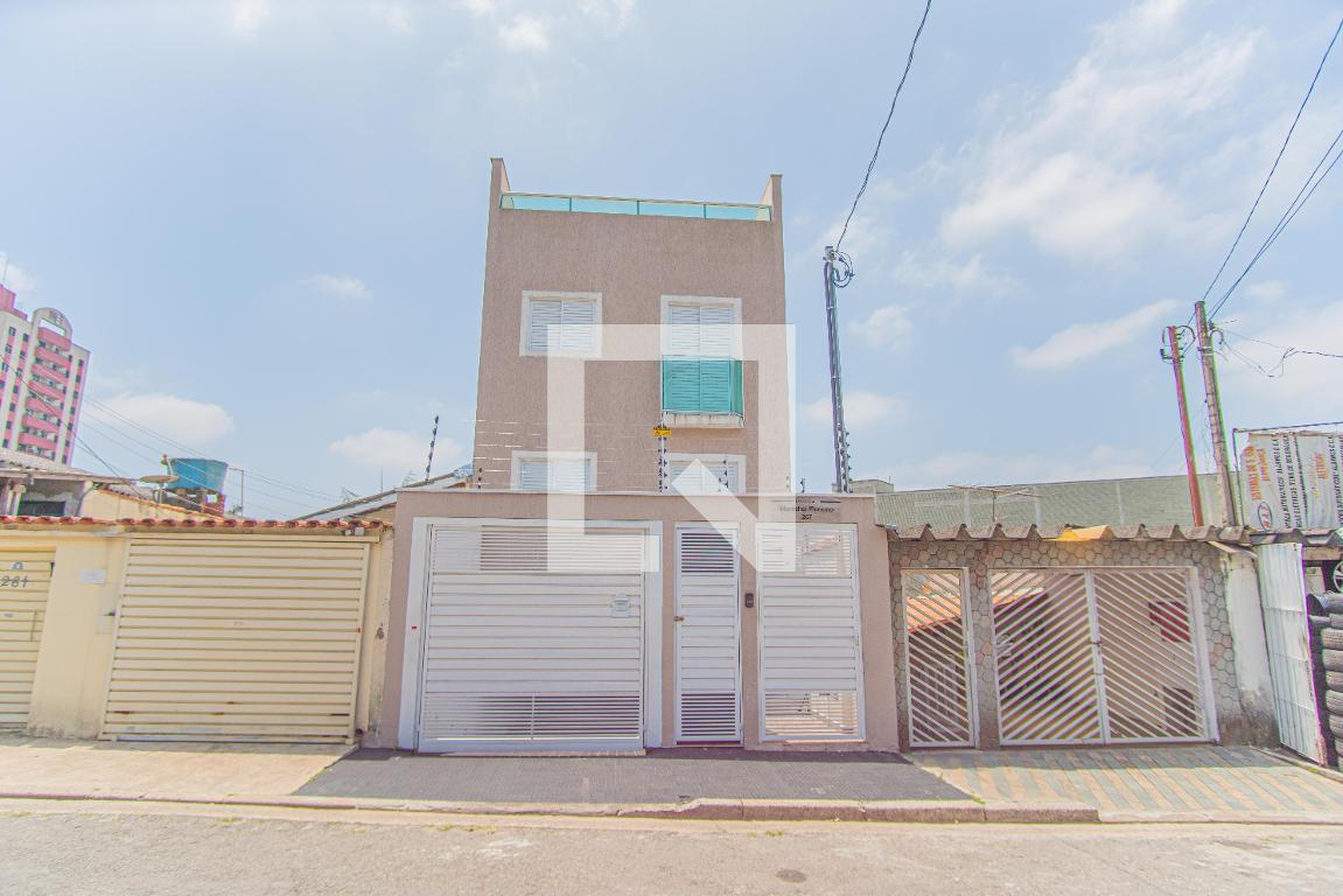 Fachada Condomínio em Rua Marechal Floriano, 205