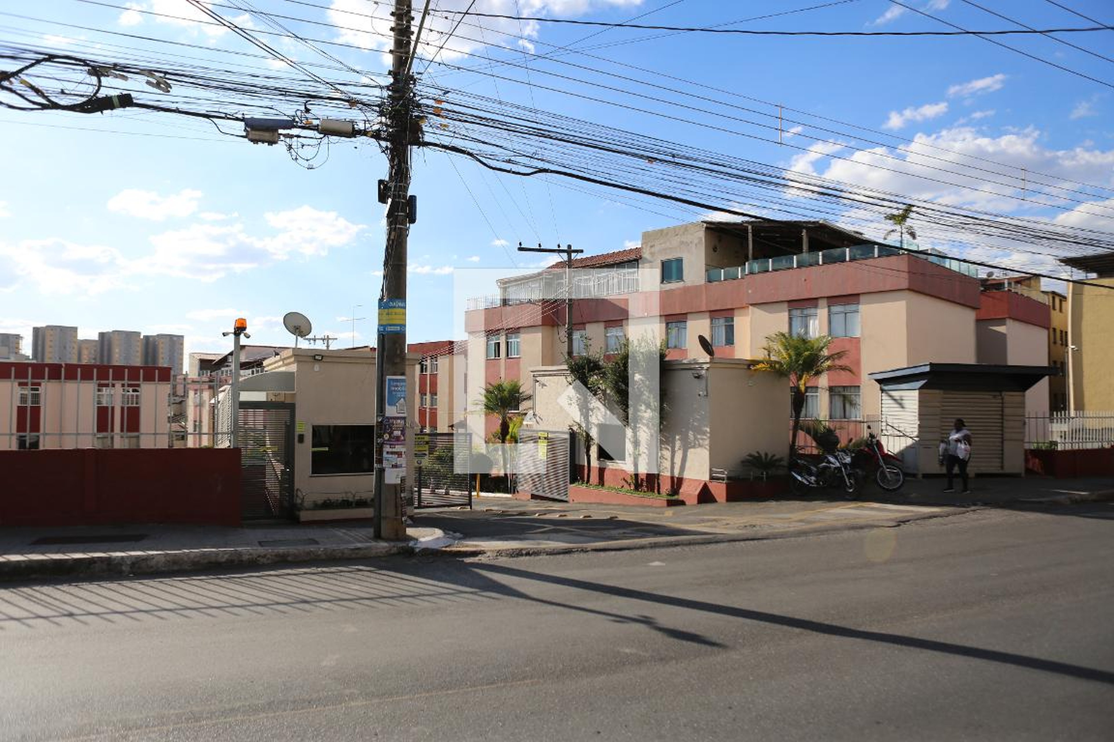 Fachada Residencial Damas Ribeiro