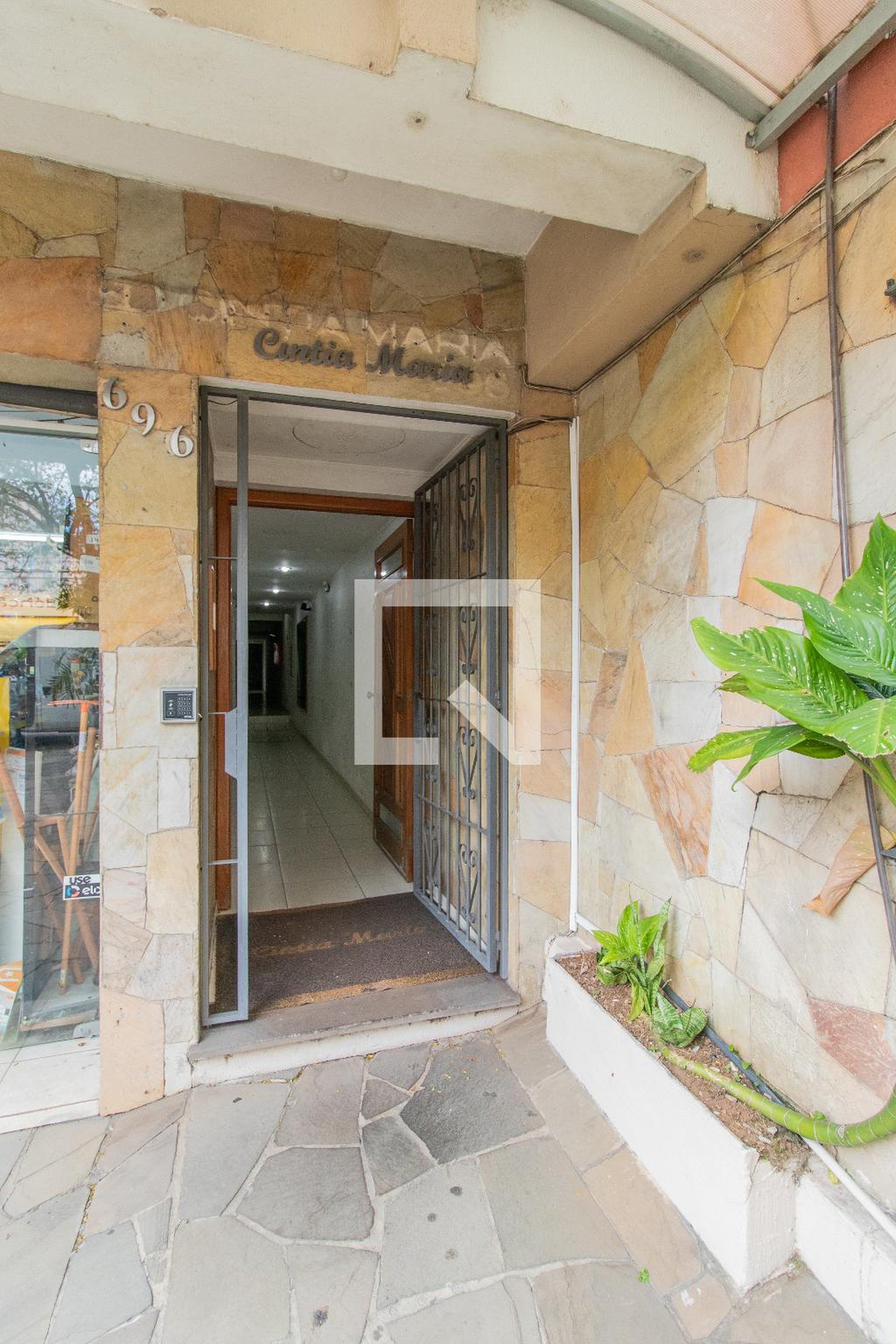 Entrada - Cintia Maria