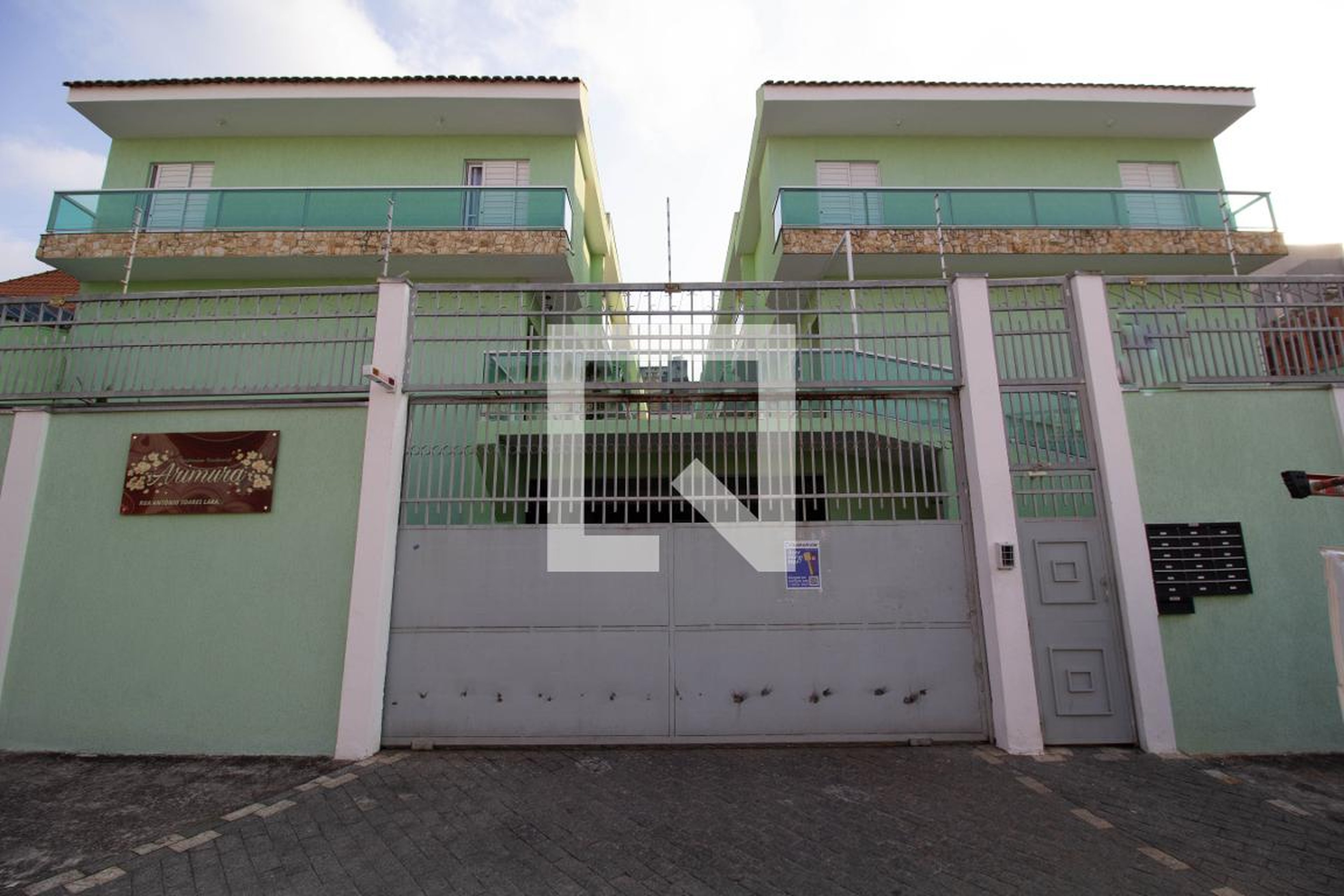 Fachada Condomínio em Rua Antônio Soares Lara, 132