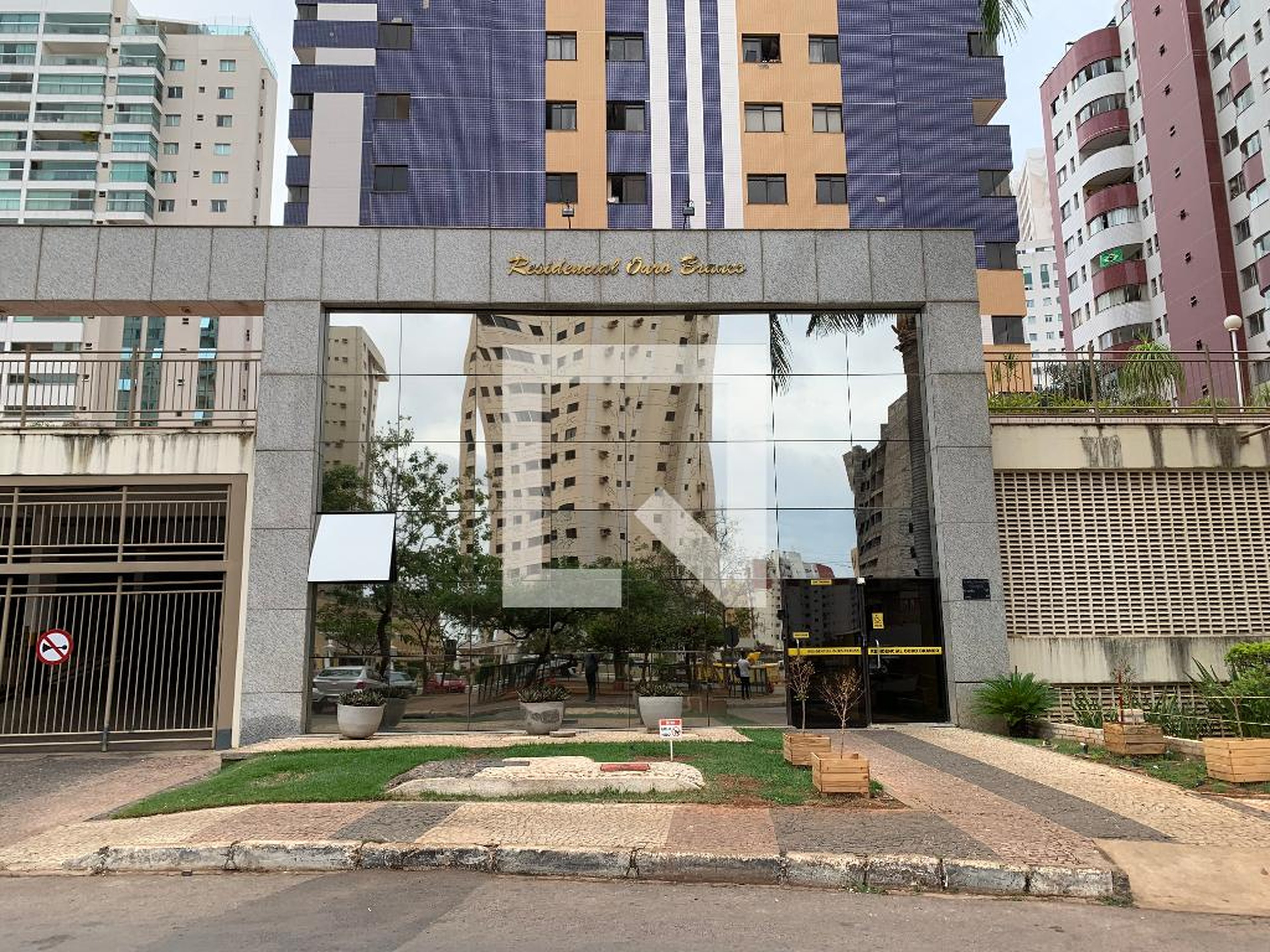 Fachada Condomínio em Quadra 102 Praça Perdiz, 7