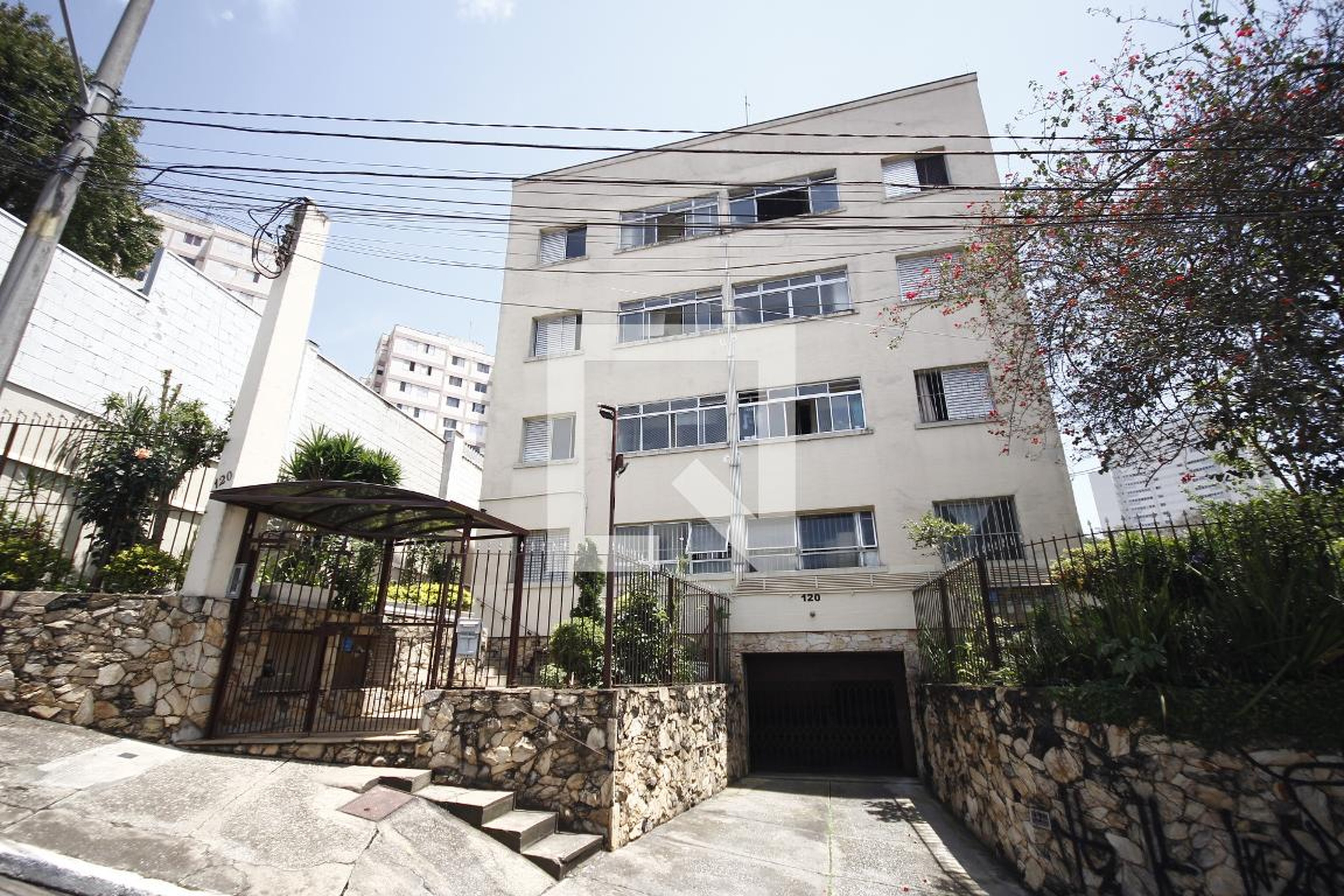 Fachada Condomínio Cruz de Avis