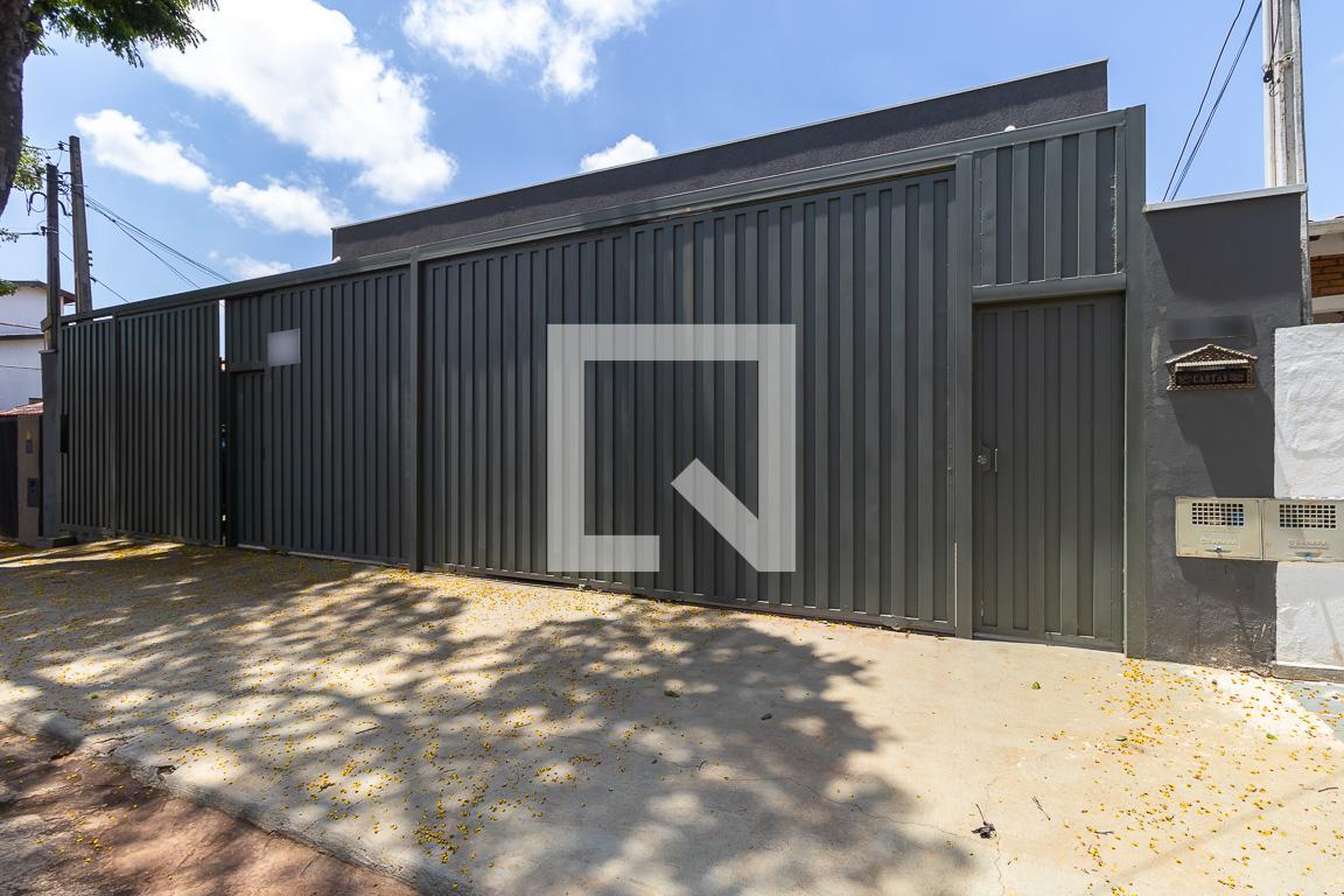 Fachada Condomínio em Rua Doutor Shigeo Mori, 1997