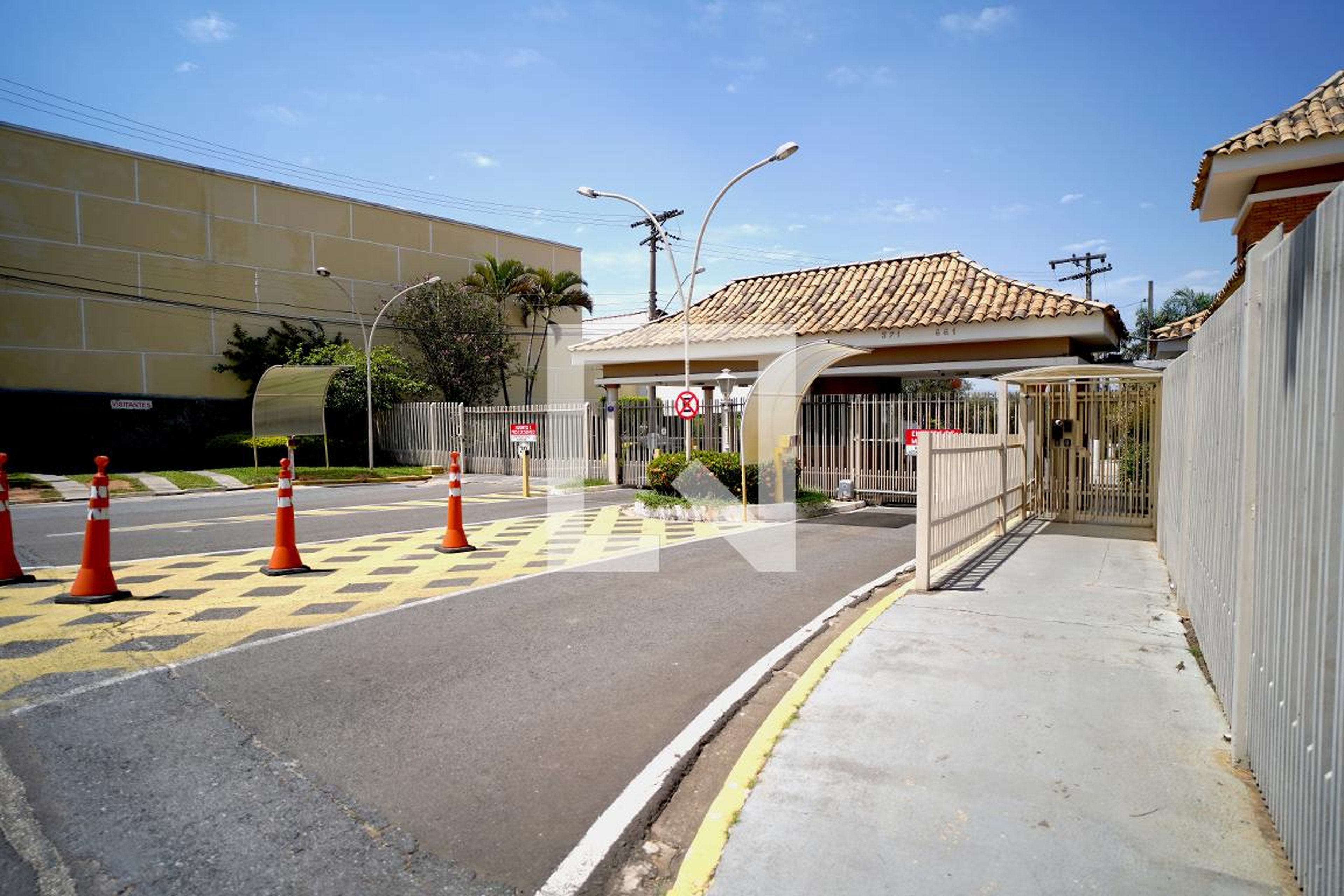 Fachada Condomínio Constantino Matucci