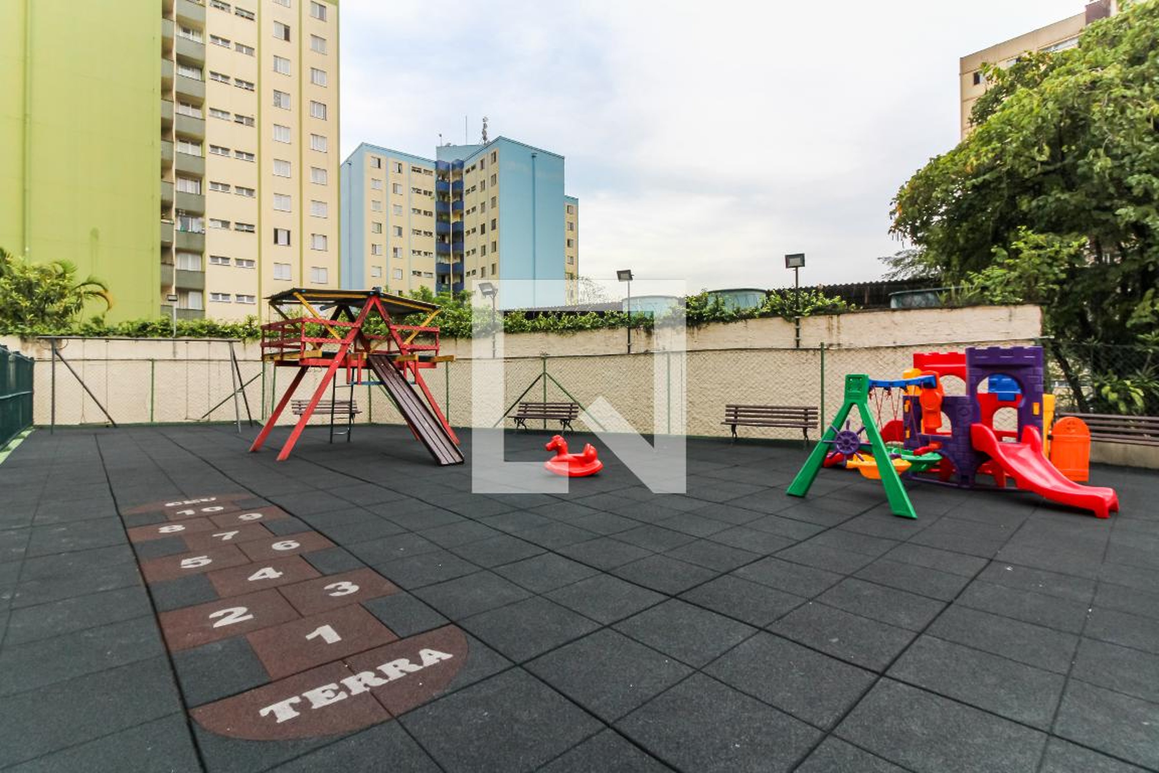 Playground - Belvedere II