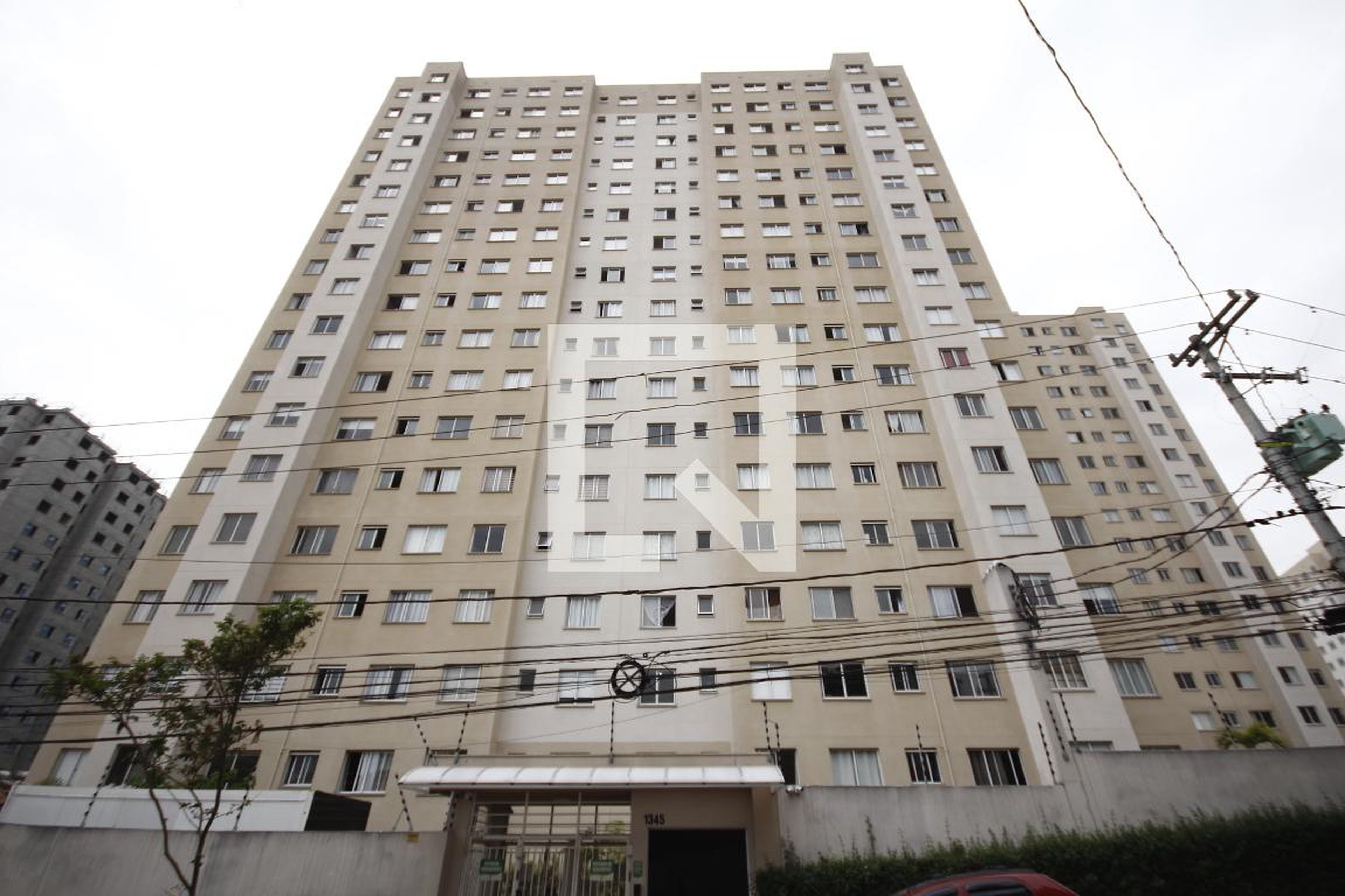 Fachada Condomínio em Rua Dona Ana Neri, 1245