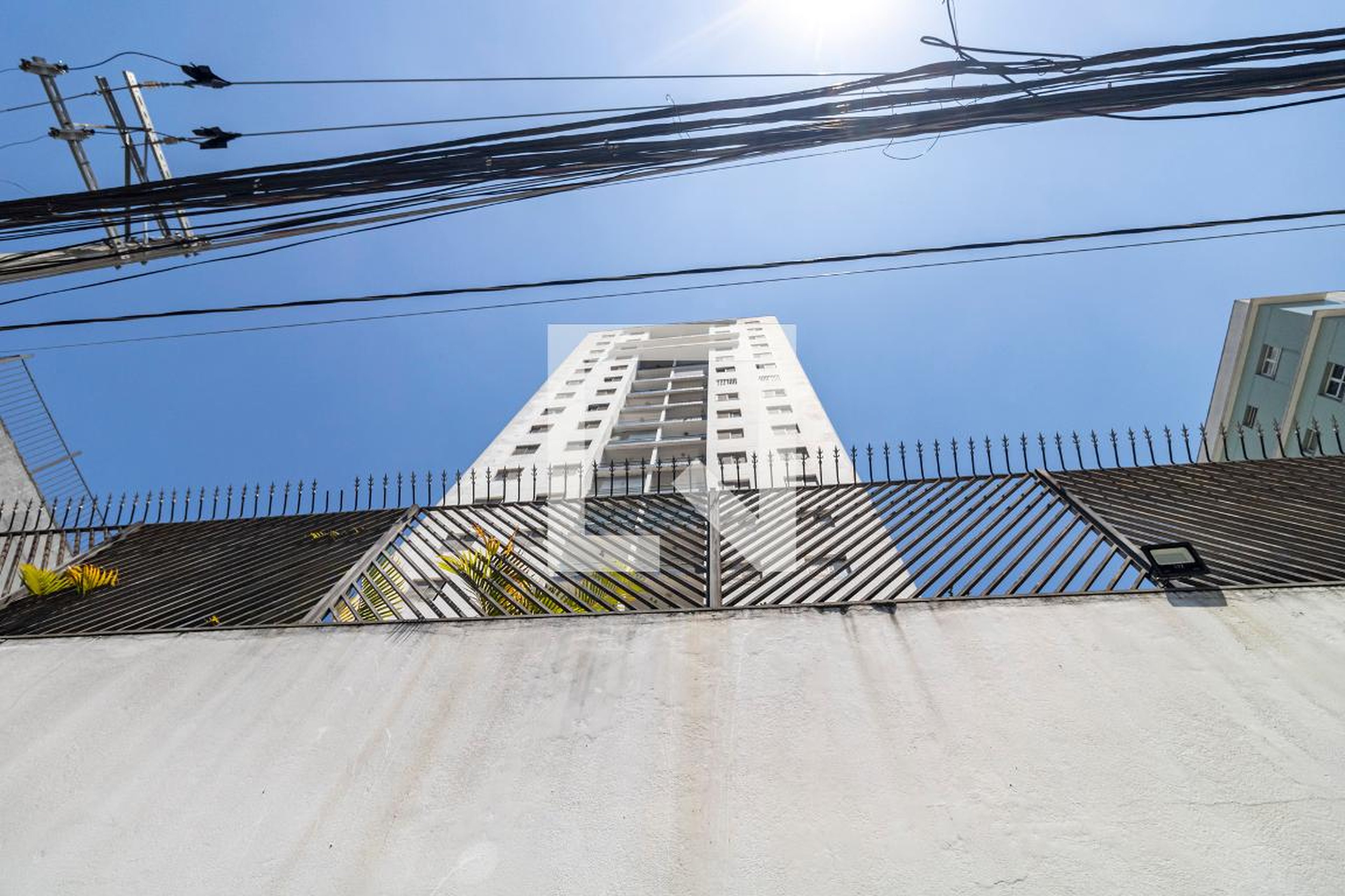 Fachada do Condomínio Edifício Cristal