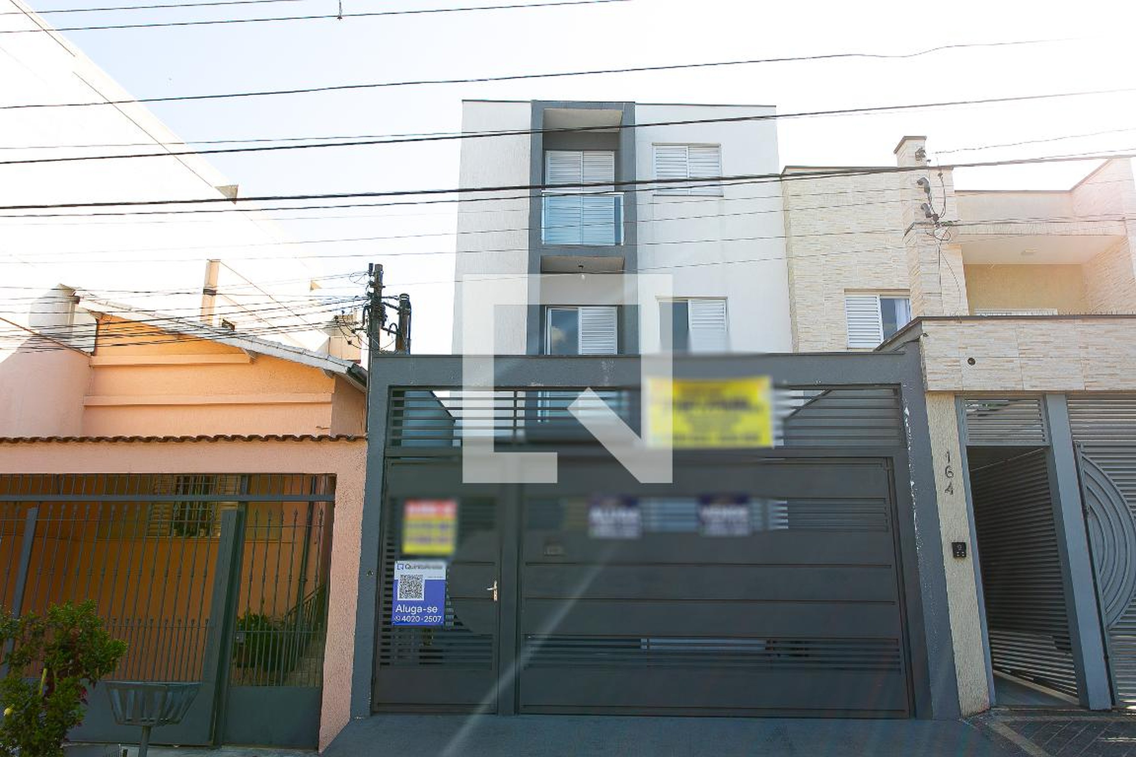 Fachada do Condomínio Condomínio em Rua Guaxupé, 170