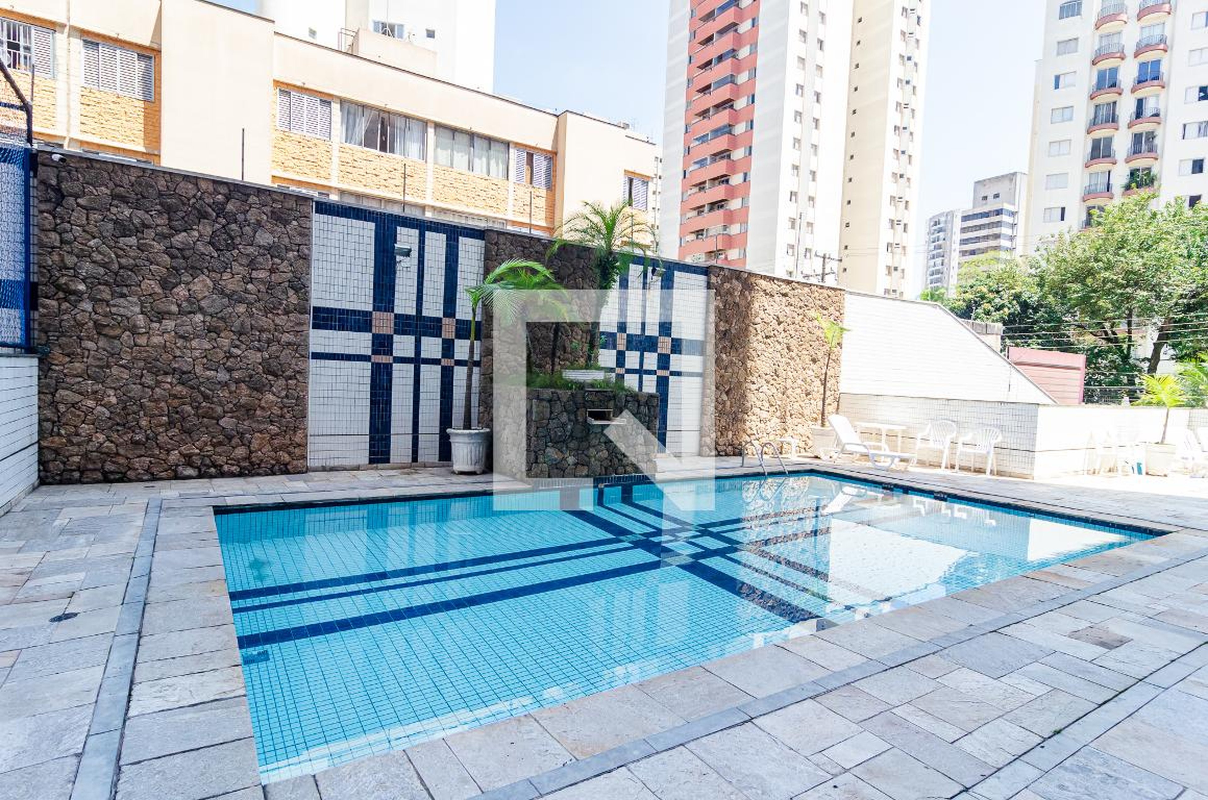 Piscina - Edifício Van Gogh