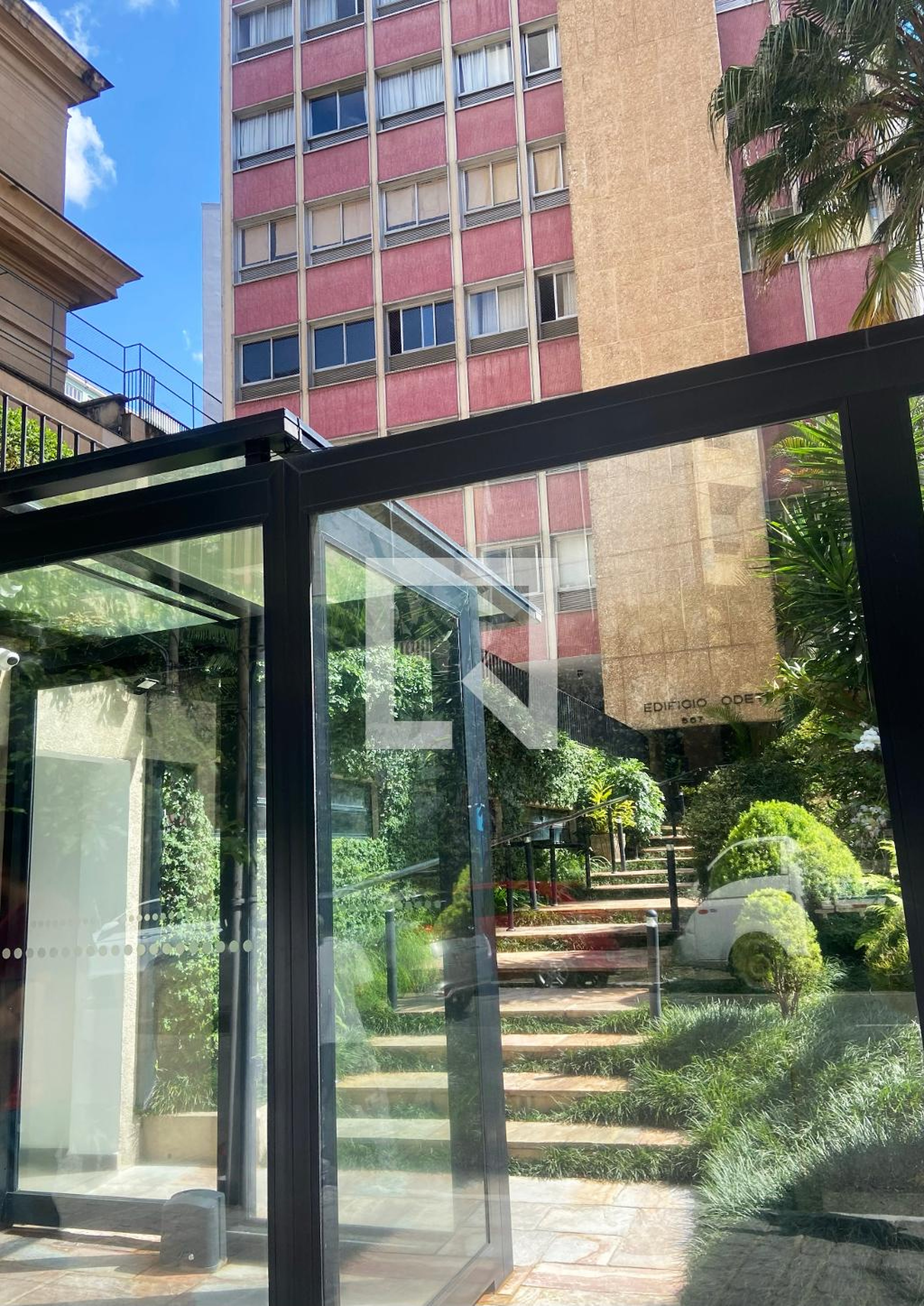 Fachada do Prédio Condomínio Odete