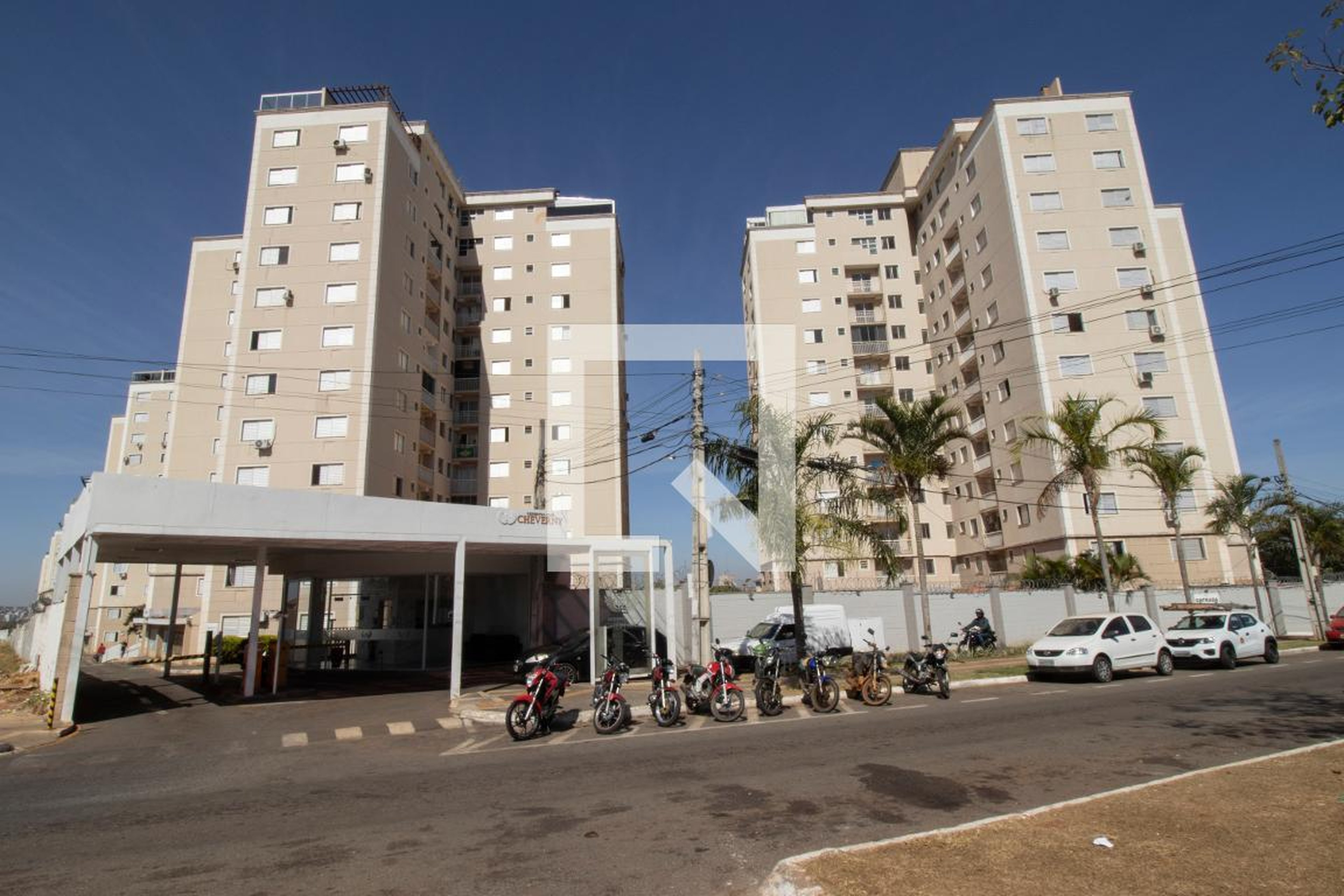 Fachada Condomínio em Avenida Pedro Paulo de Souza, 2