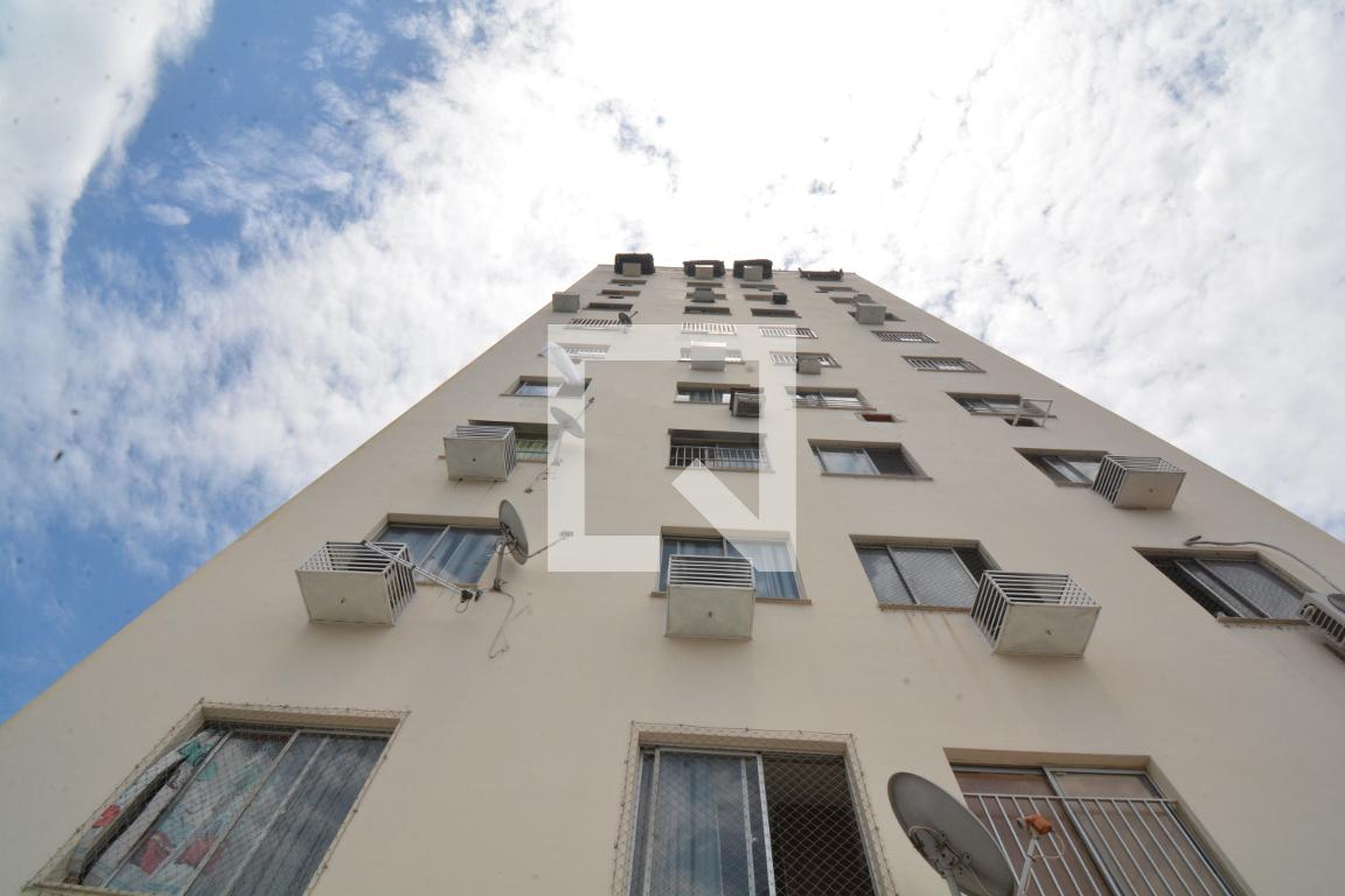 Fachada do Prédio Condomínio Mar Egeu