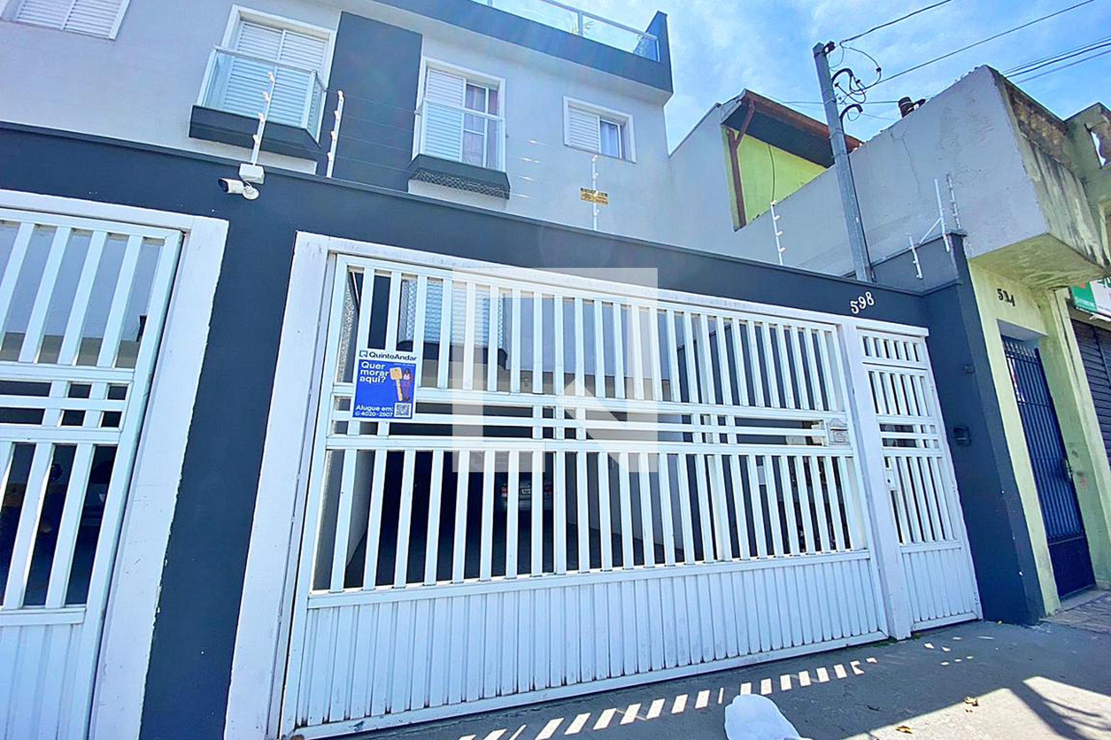 Fachada Condomínio em Avenida Guaratinguetá, 598