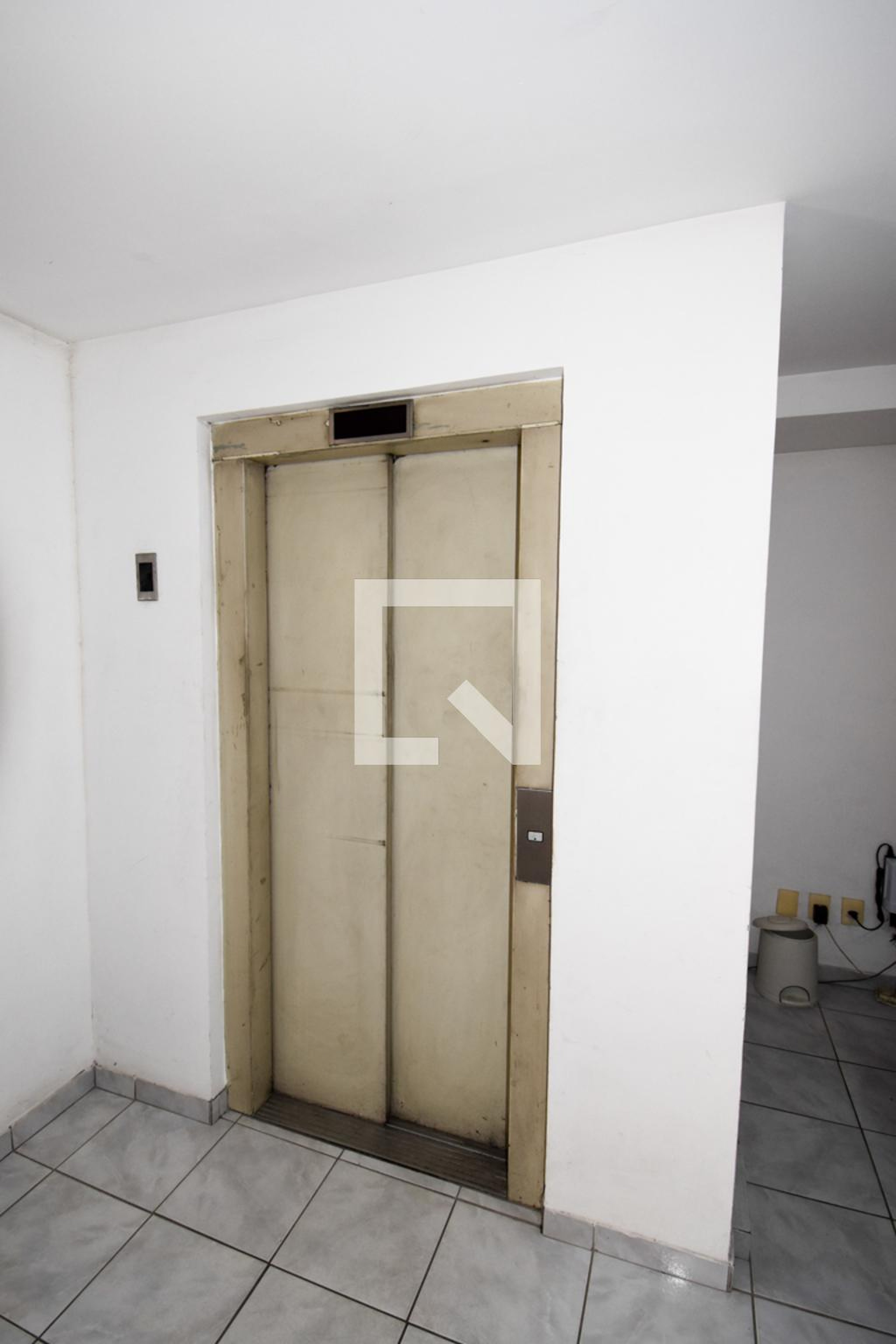 Elevador - Edifício Panoias