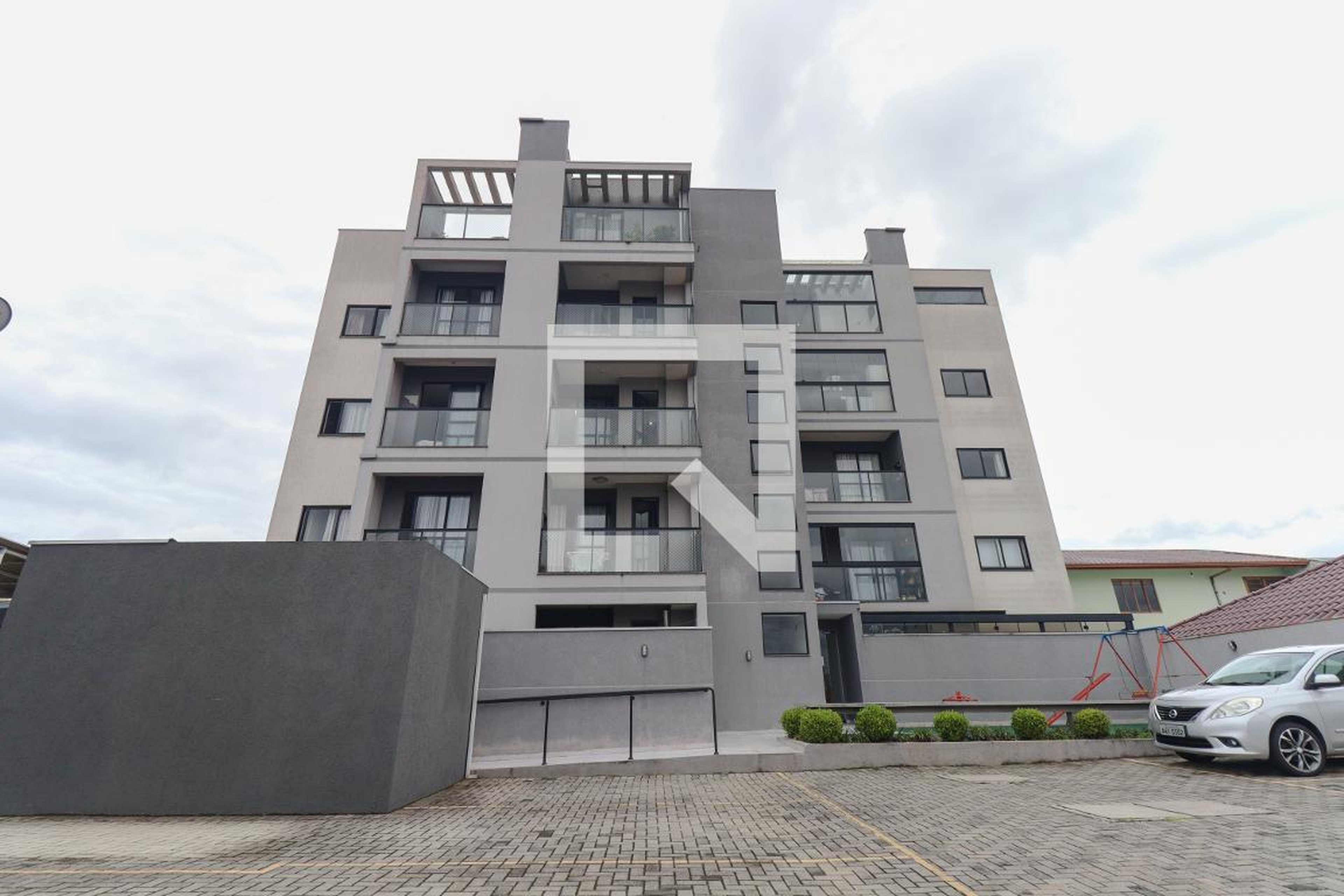 Fachada do Prédio Condomínio em Rua Mato Grosso, 77