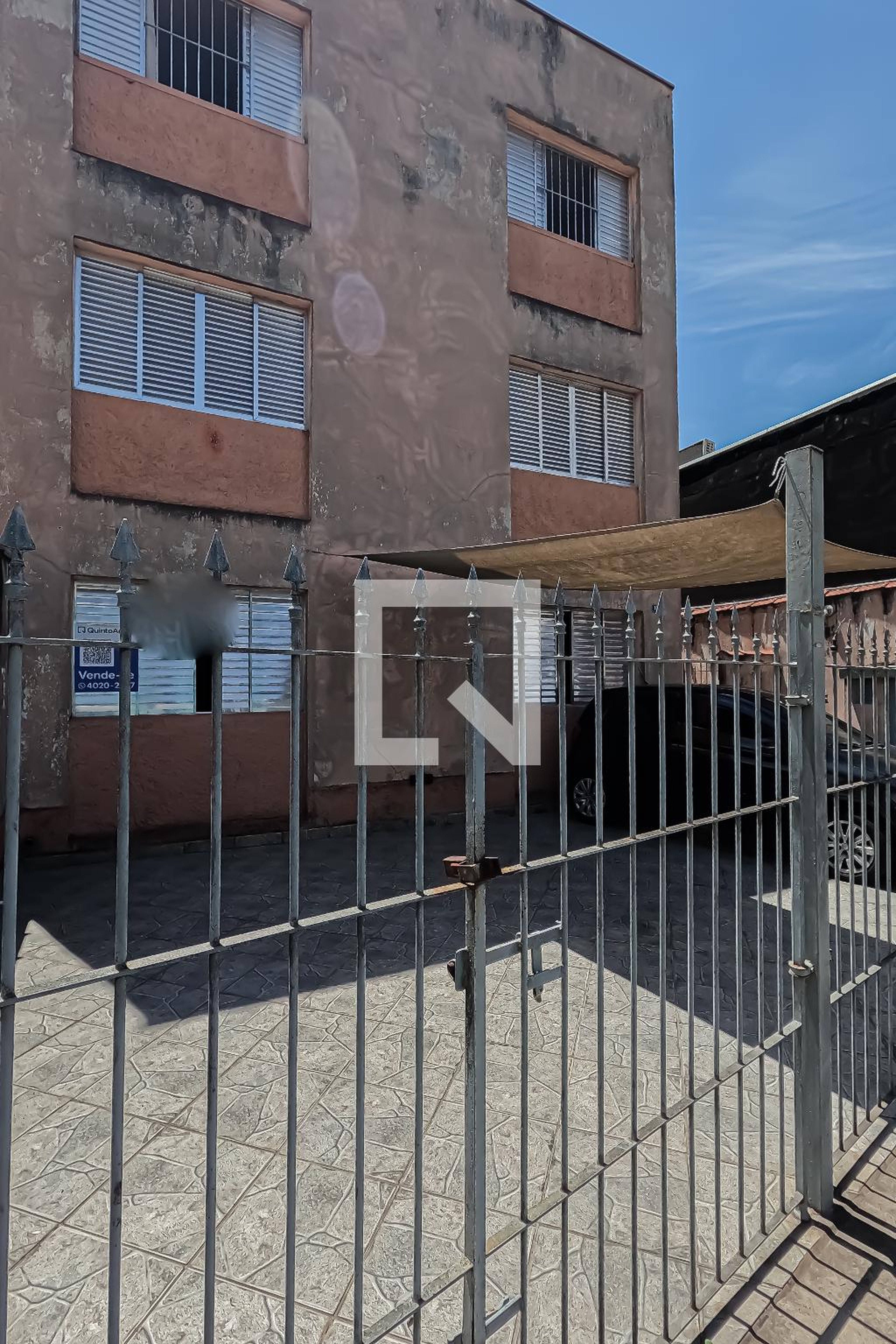 Fachada do Prédio Condomínio em Avenida Papa Pio XII, 100