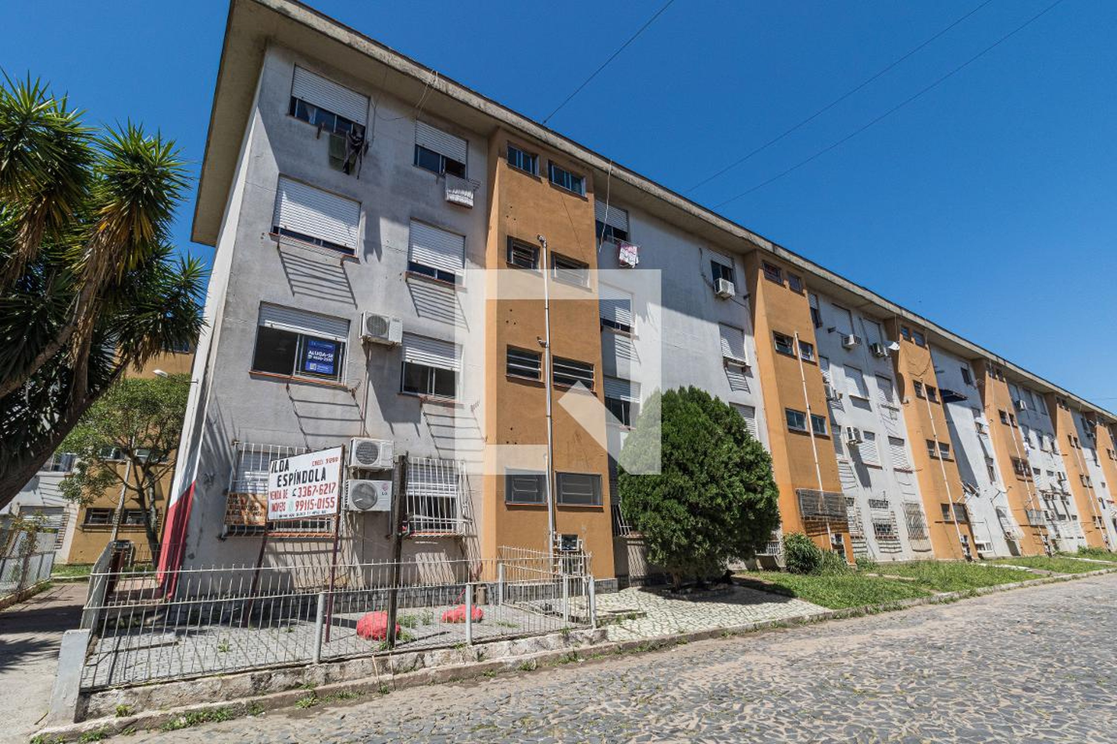 Fachada do Prédio Condomínio em Rua dos Maias, 905