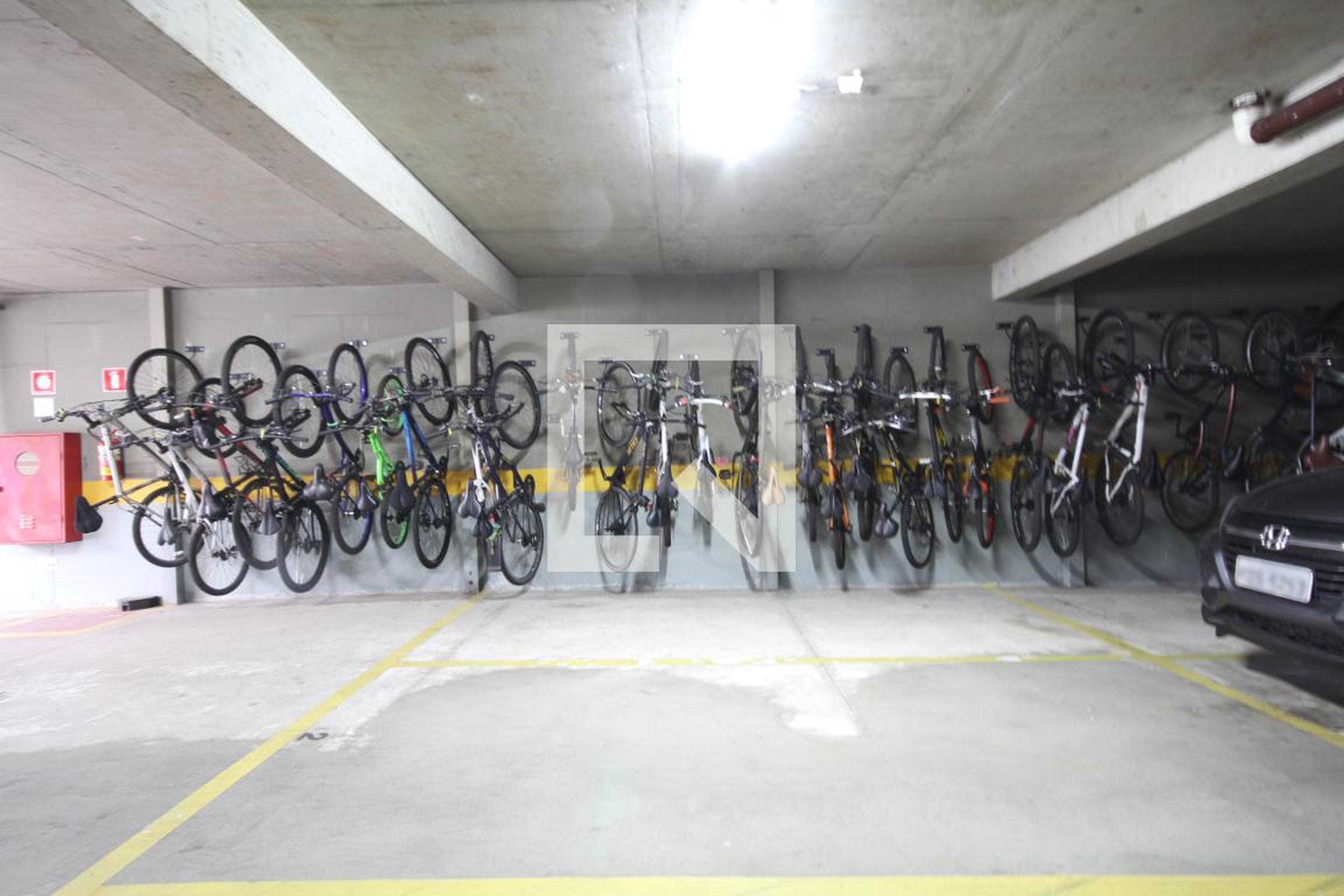 Bicicletario - Espaço Contemporâneo
