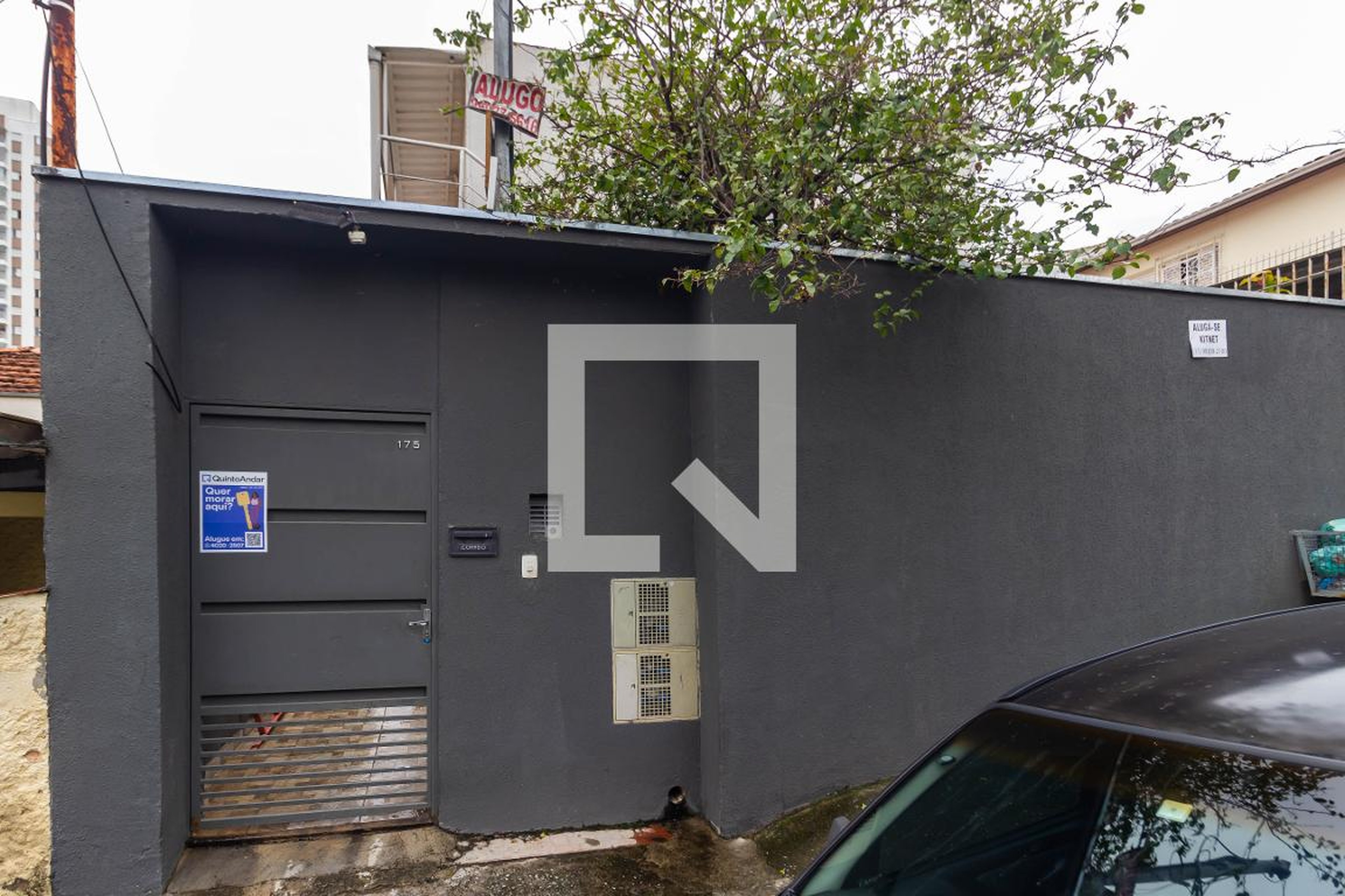 Fachada Condomínio em Rua Visconde do Bom Retiro, 175