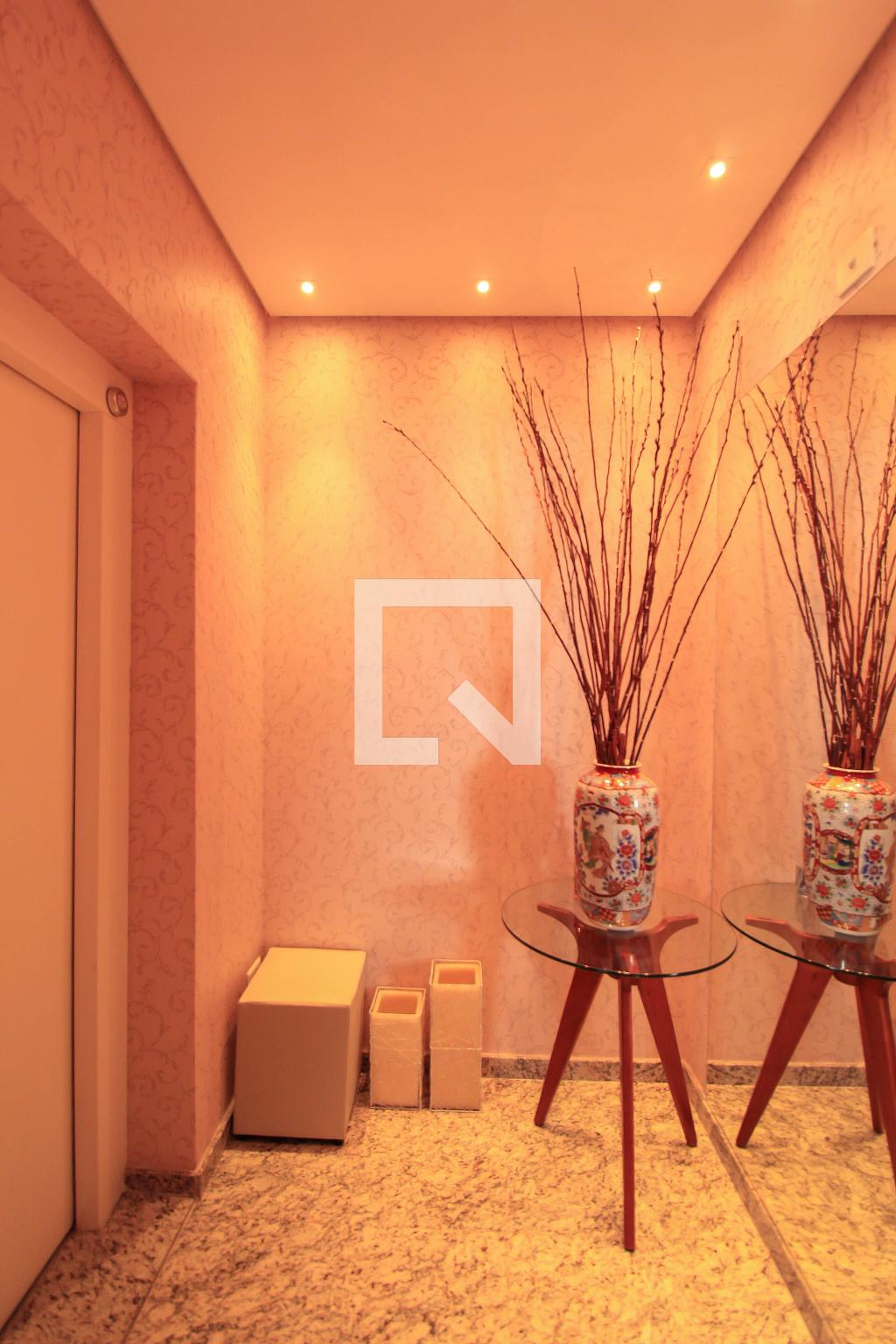 Hall de entrada - Edifício Spazio Pozelli