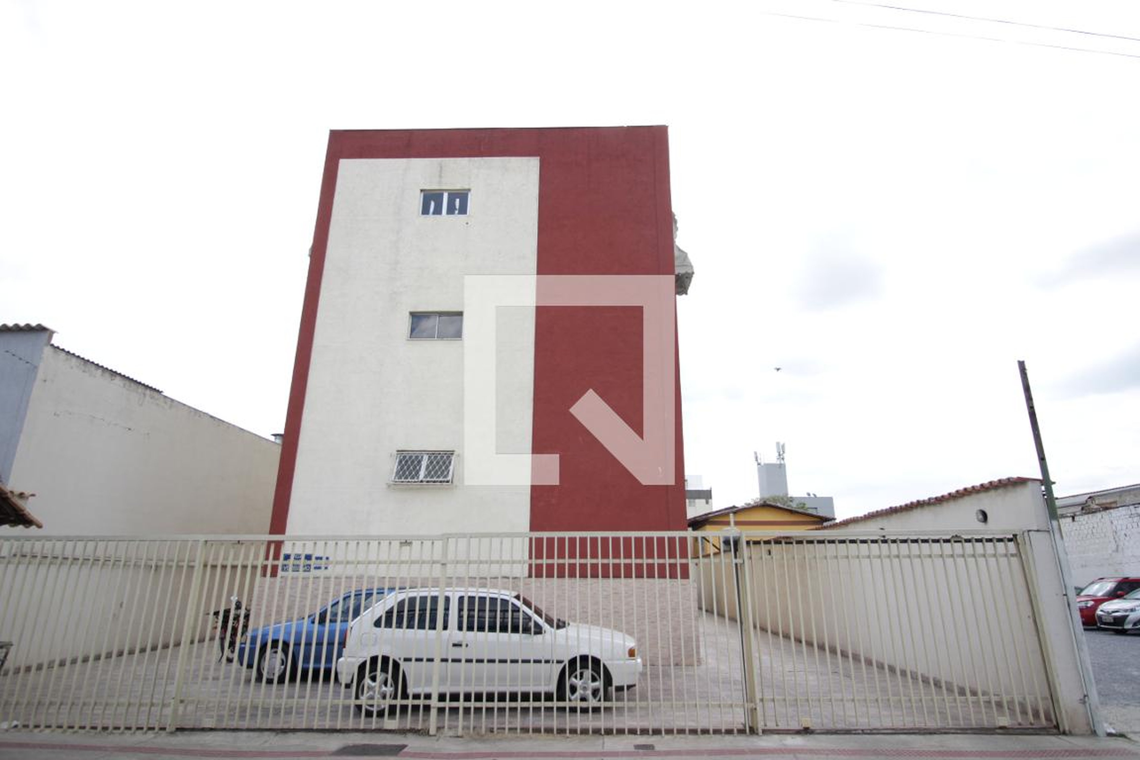 Fachada Condomínio em Rua Érico Veríssimo, 2592