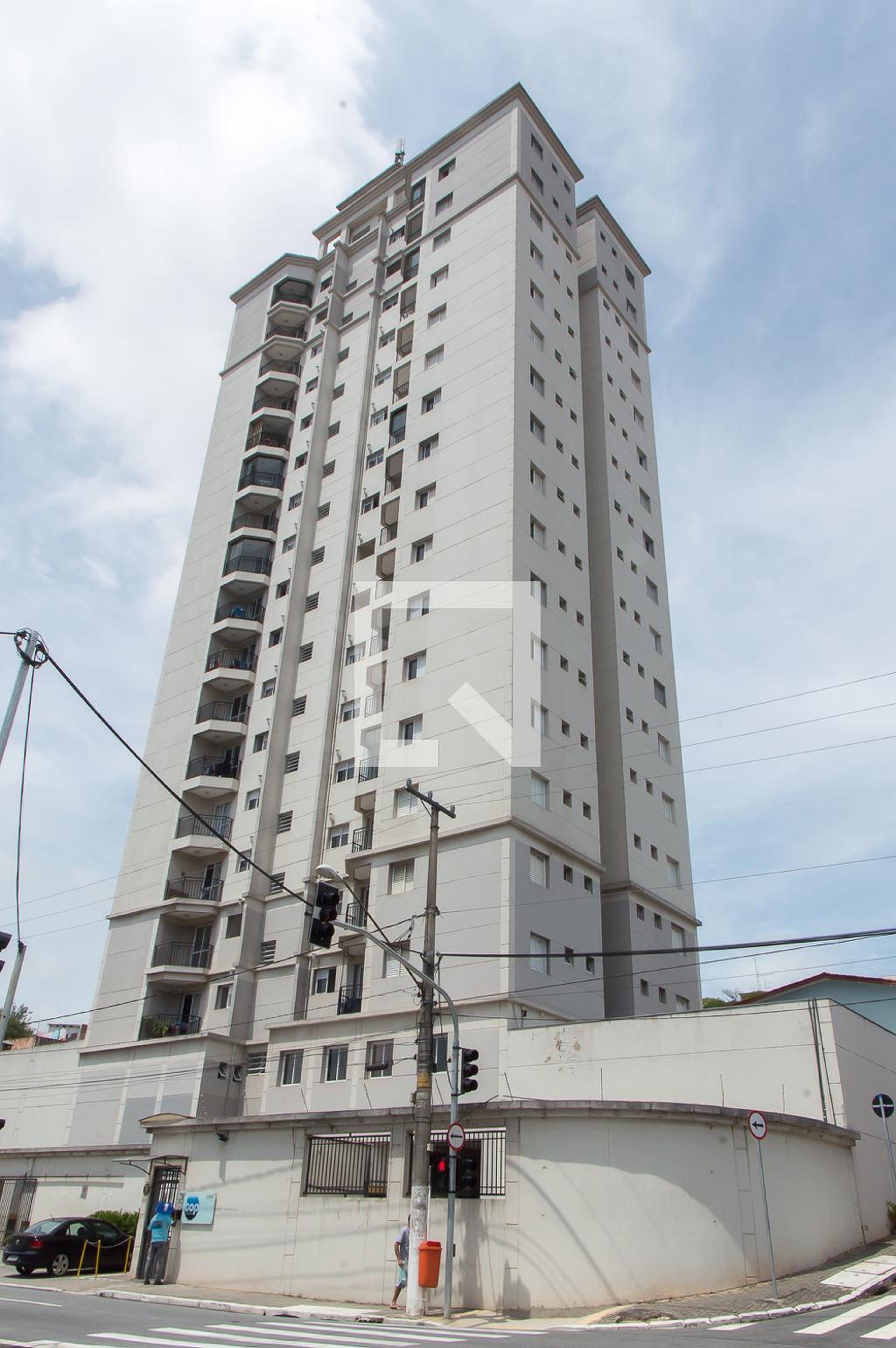 Fachada do Condomínio Condomínio Top Vision