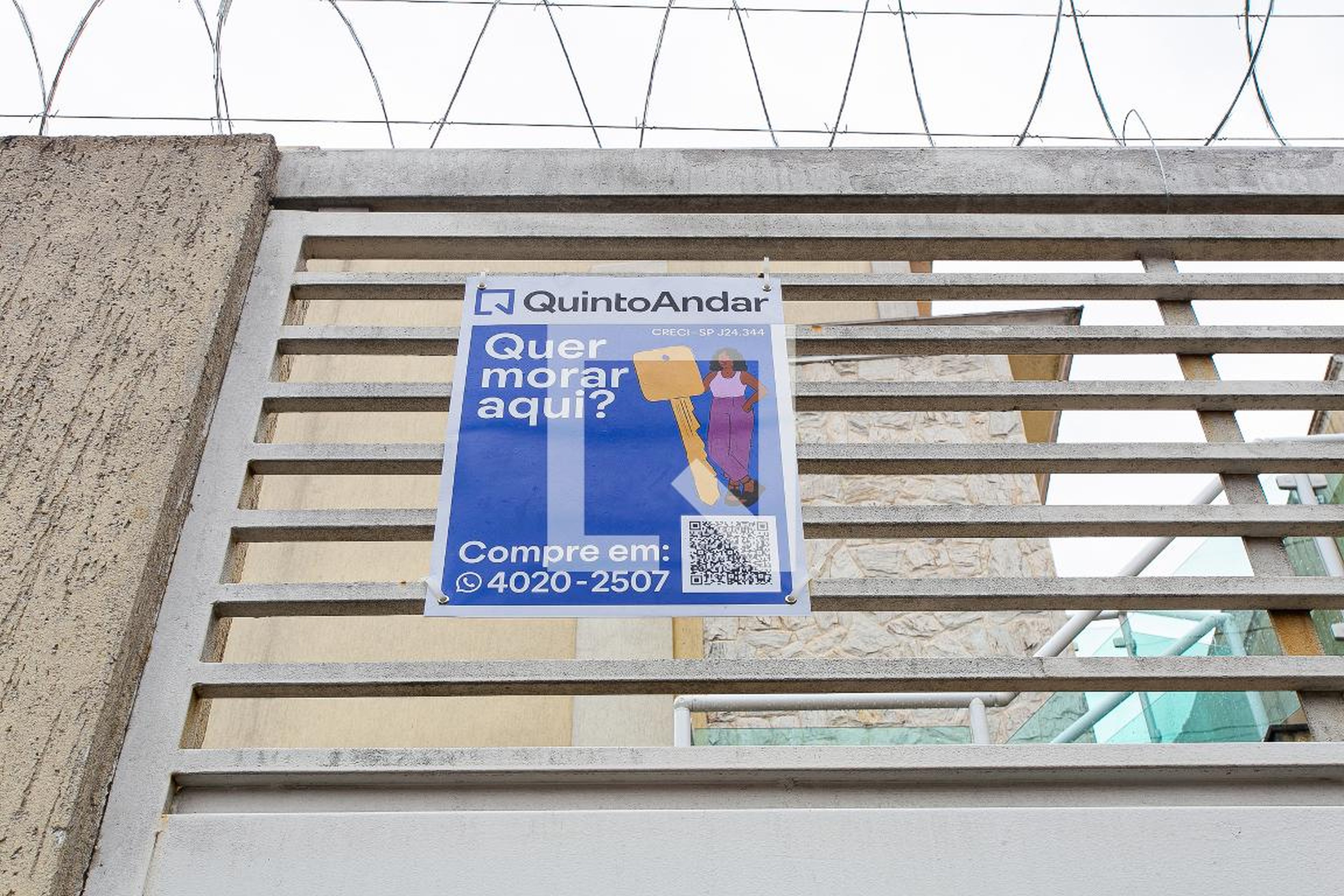 Fachada do Condomínio Residencial Arueira