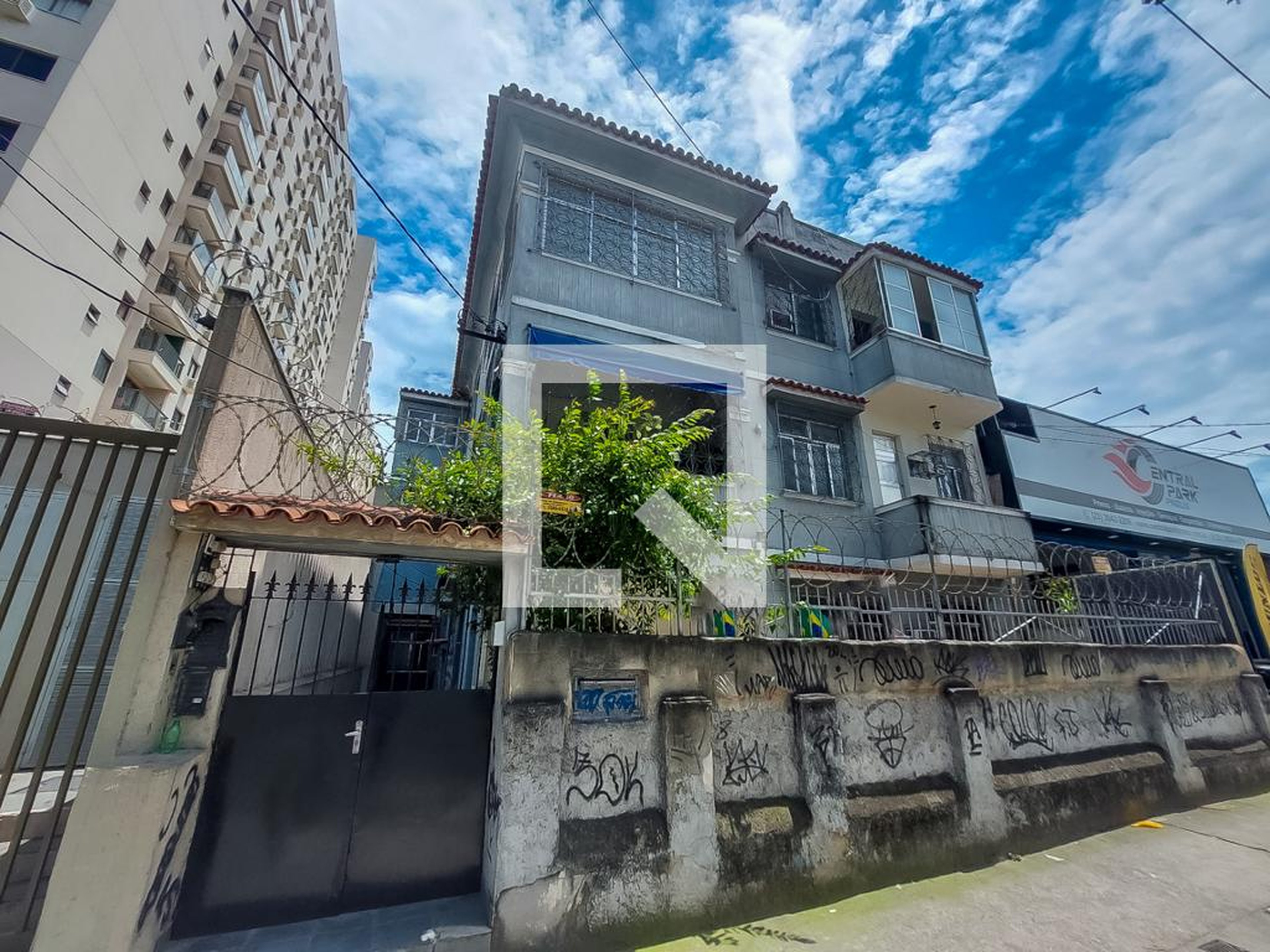 Fachada Condomínio em Avenida Dom Hélder Câmara, 4850