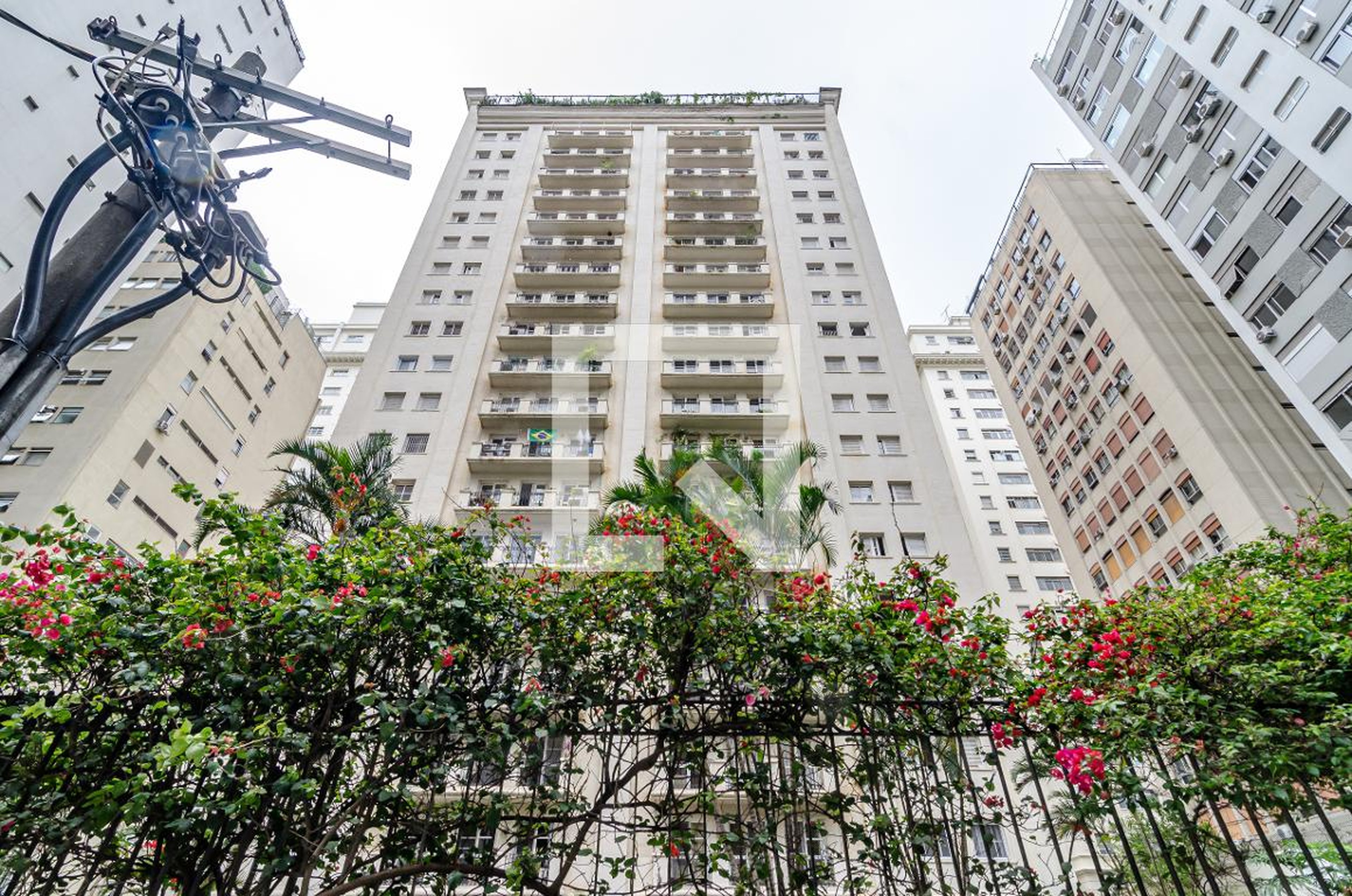 Fachada Condomínio Mansão Portinari