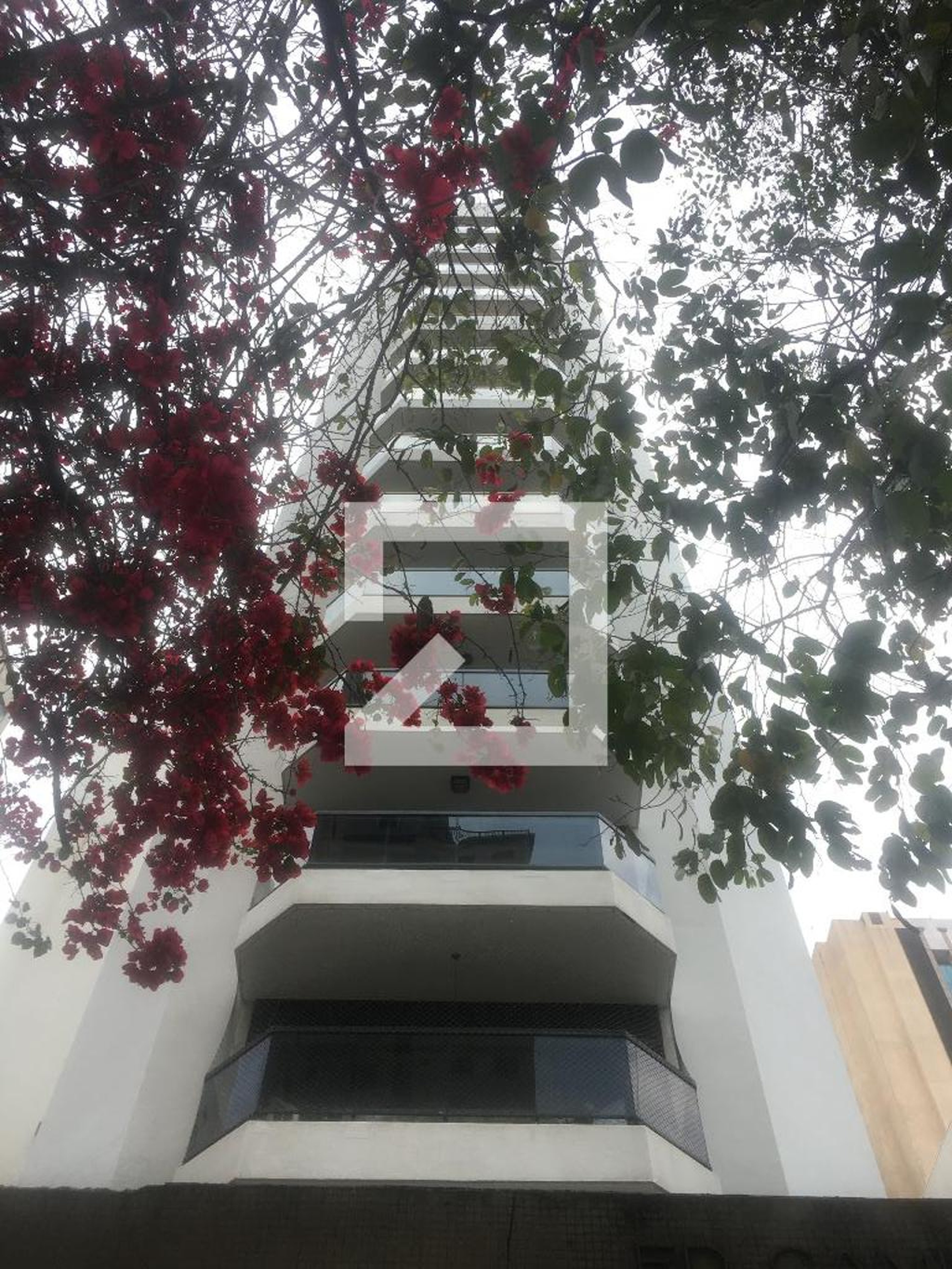 Fachada Condomínio Ed. Camila