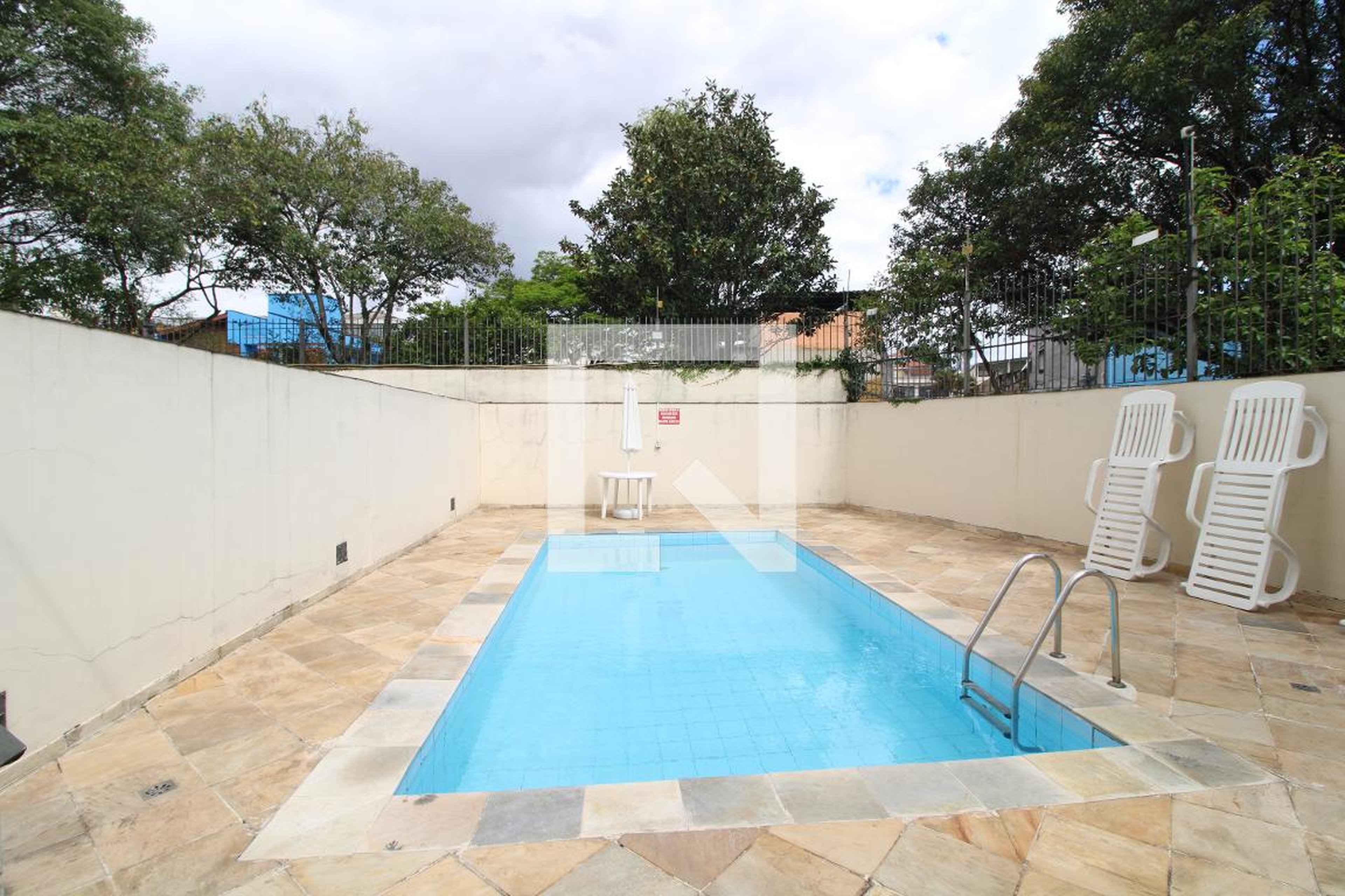 Piscina - Edifício Gina