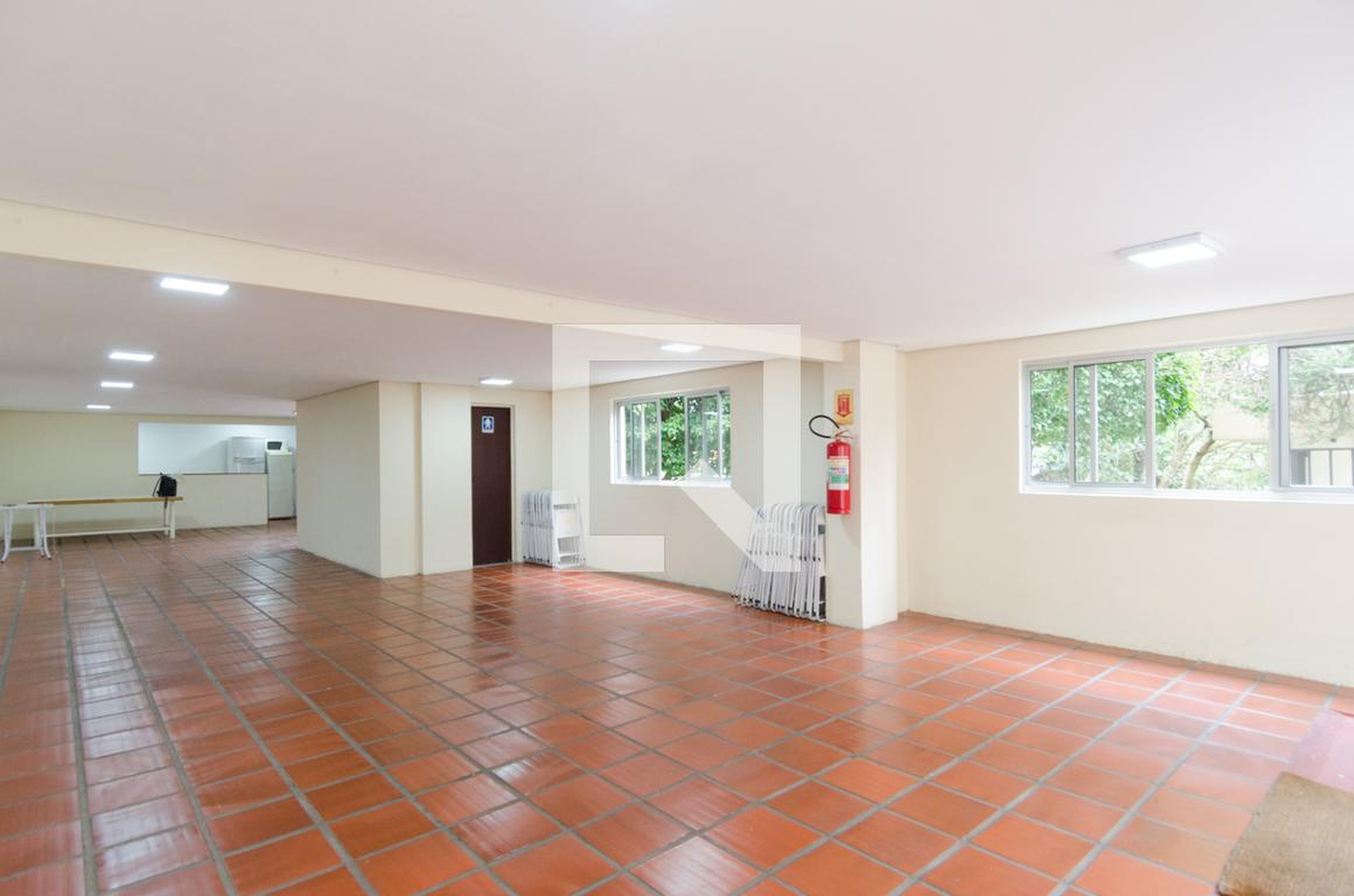 Salão de festas - Baeta Neves